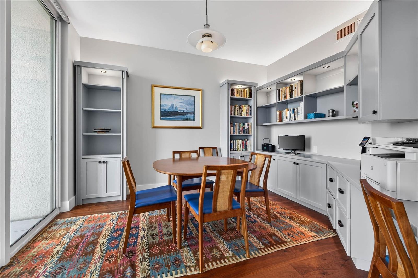 Image 23 of 35 For 1 Seaside Lane 503