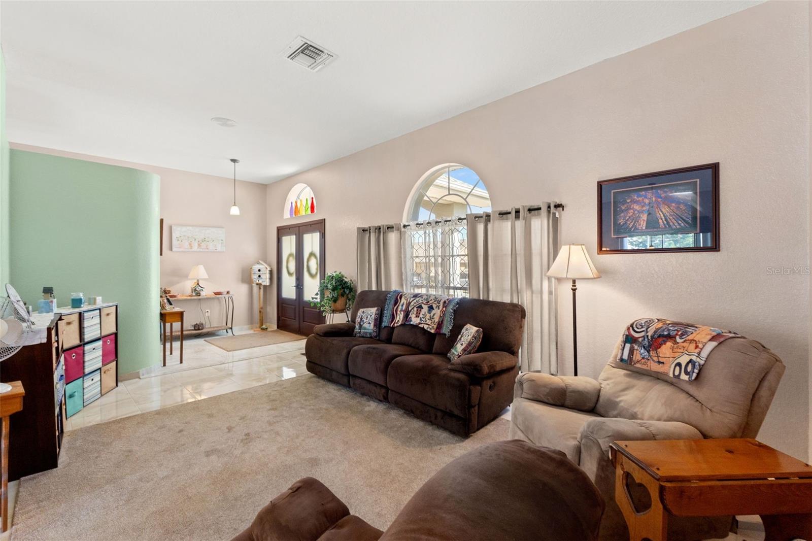 Image 11 of 51 For 13615 Arden Drive