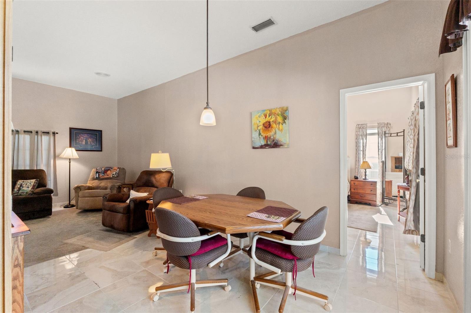 Image 13 of 51 For 13615 Arden Drive