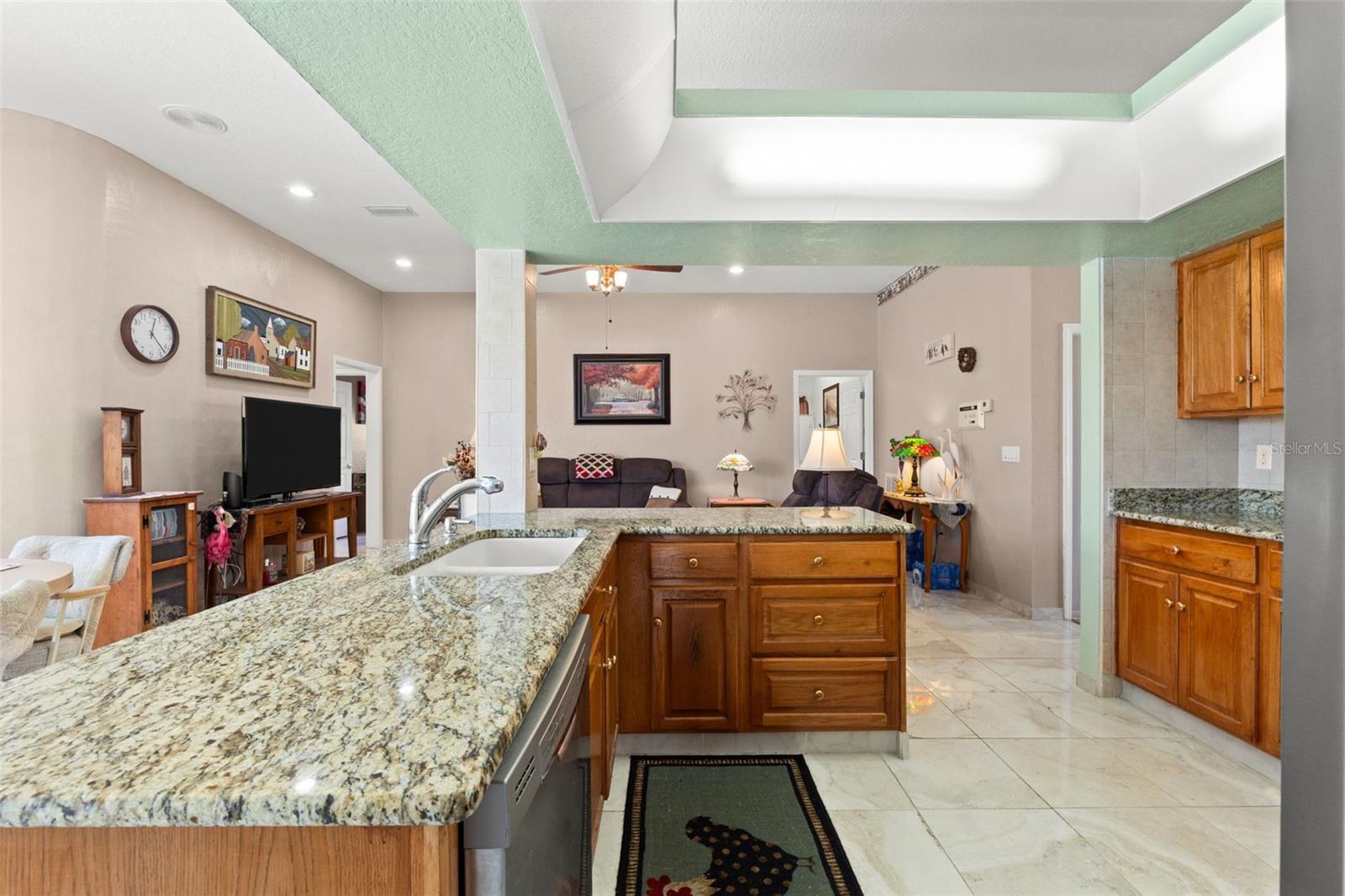 Image 18 of 51 For 13615 Arden Drive