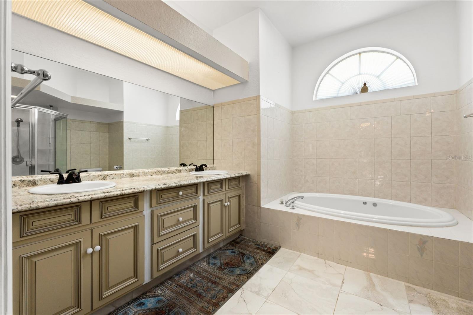 Image 27 of 51 For 13615 Arden Drive