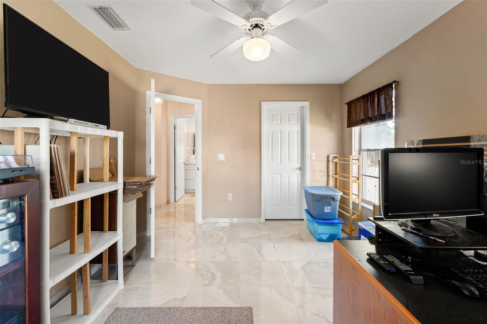 Image 34 of 51 For 13615 Arden Drive