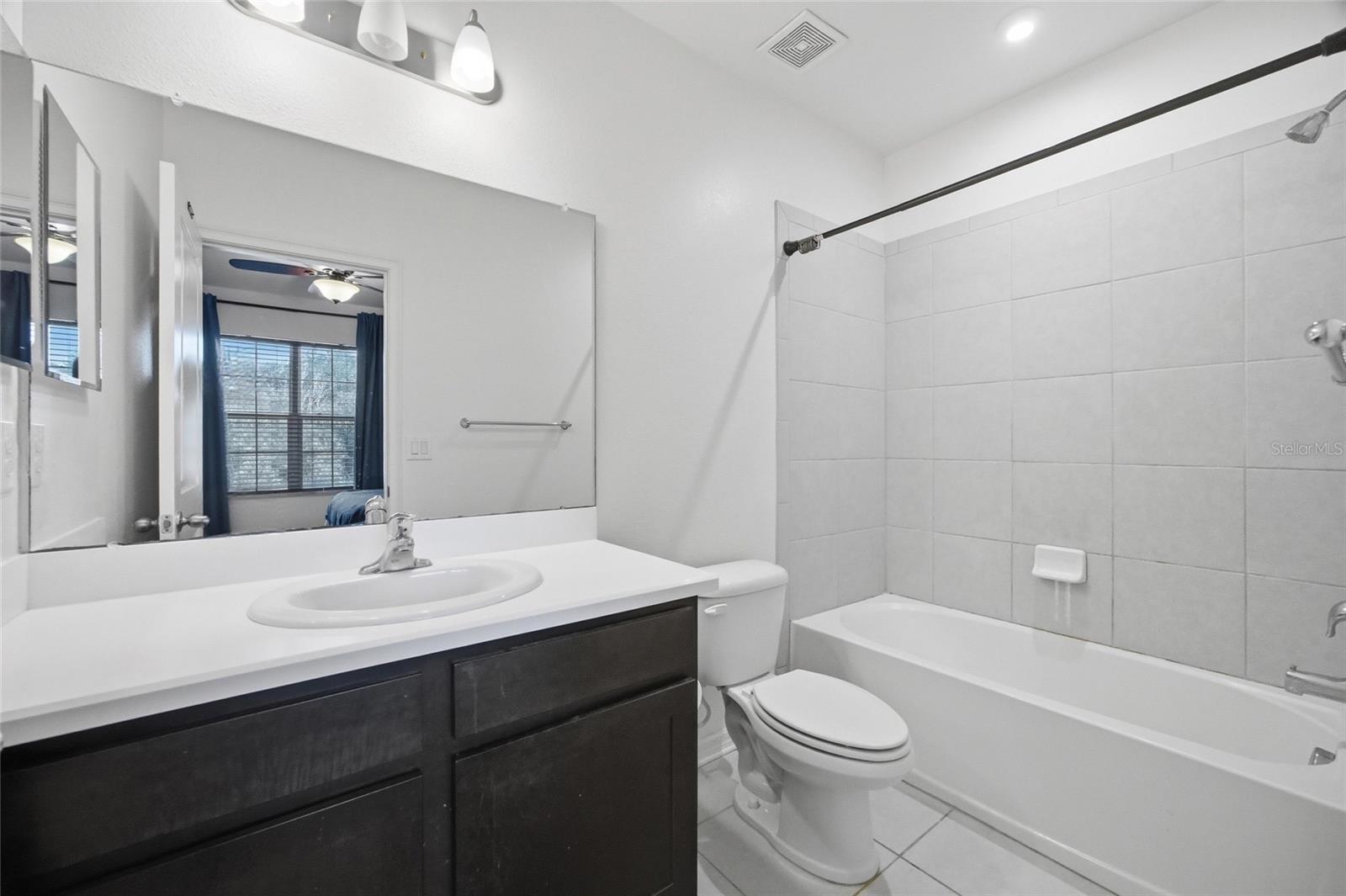 Image 21 of 42 For 1145 Sleepy Oak Drive