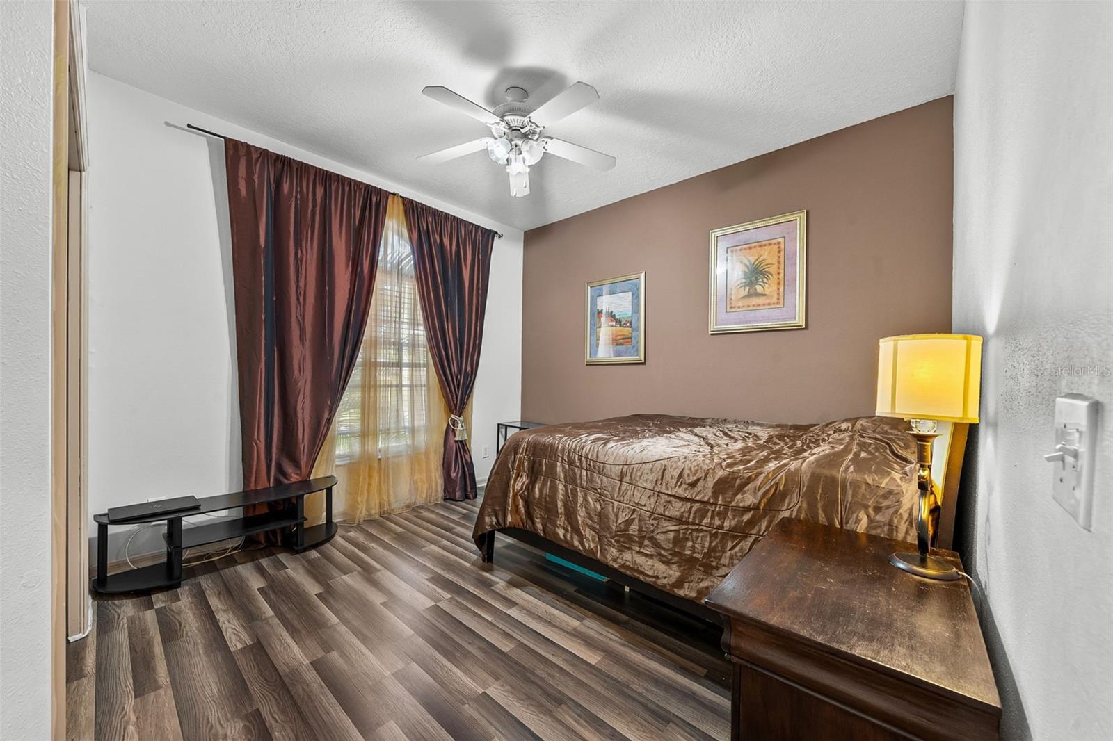 Image 23 of 35 For 6811 Monarch Park Drive