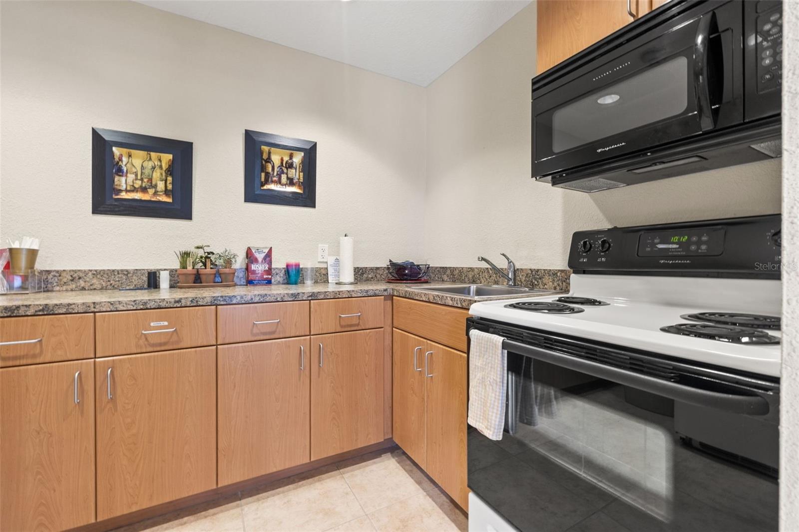 Image 29 of 35 For 1501 Gulf Boulevard 205