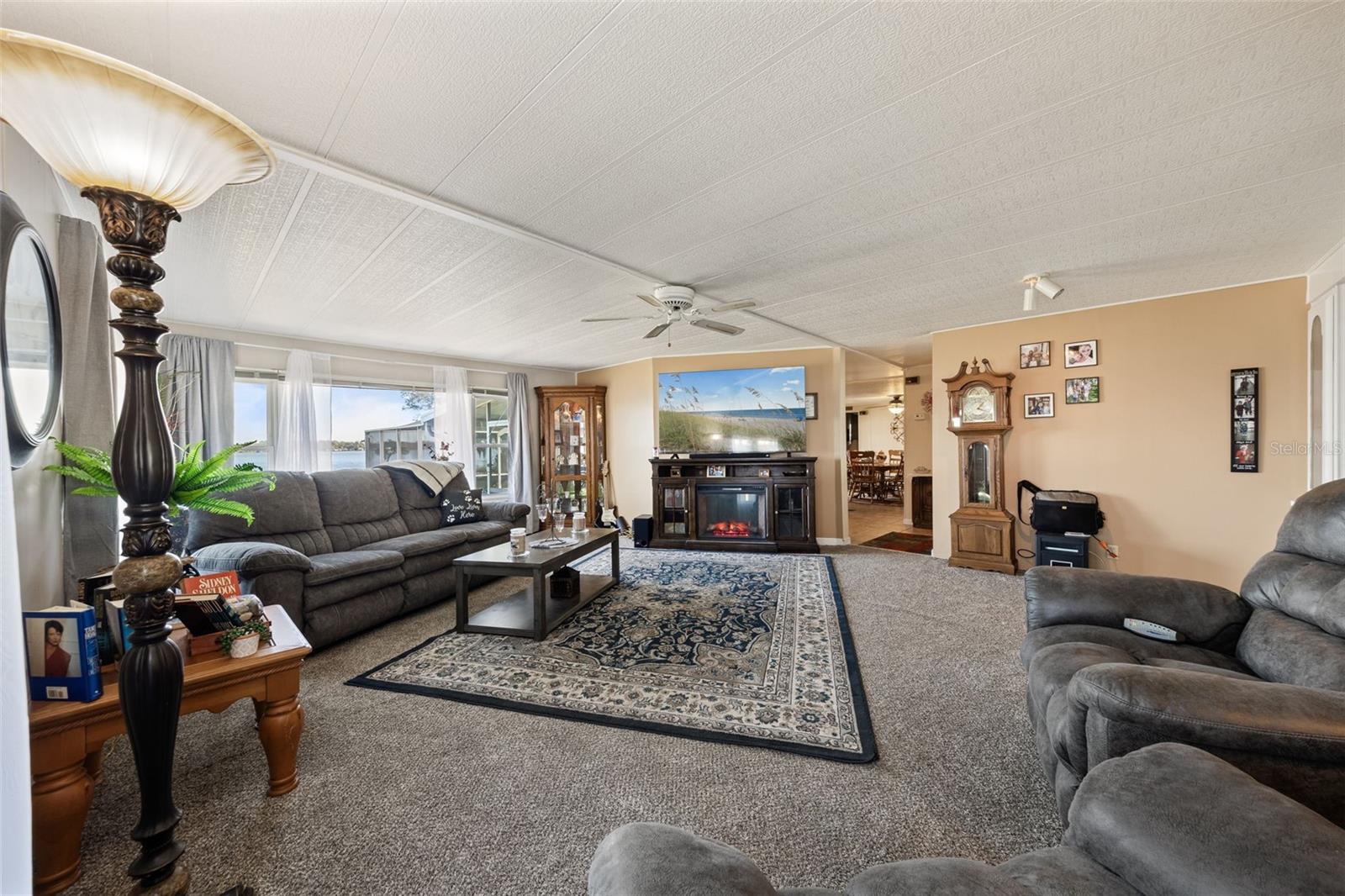 Image 3 of 48 For 121 Bonnie Drive