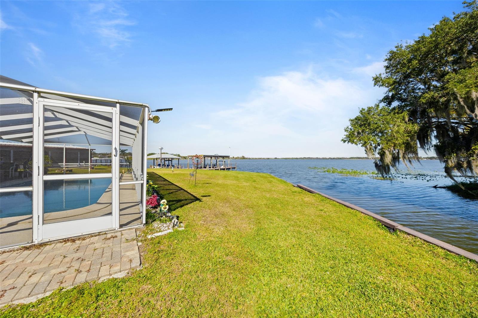 Image 30 of 48 For 121 Bonnie Drive