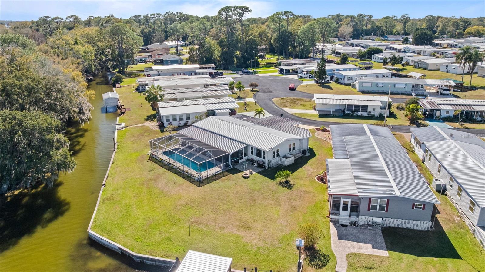 Image 42 of 48 For 121 Bonnie Drive