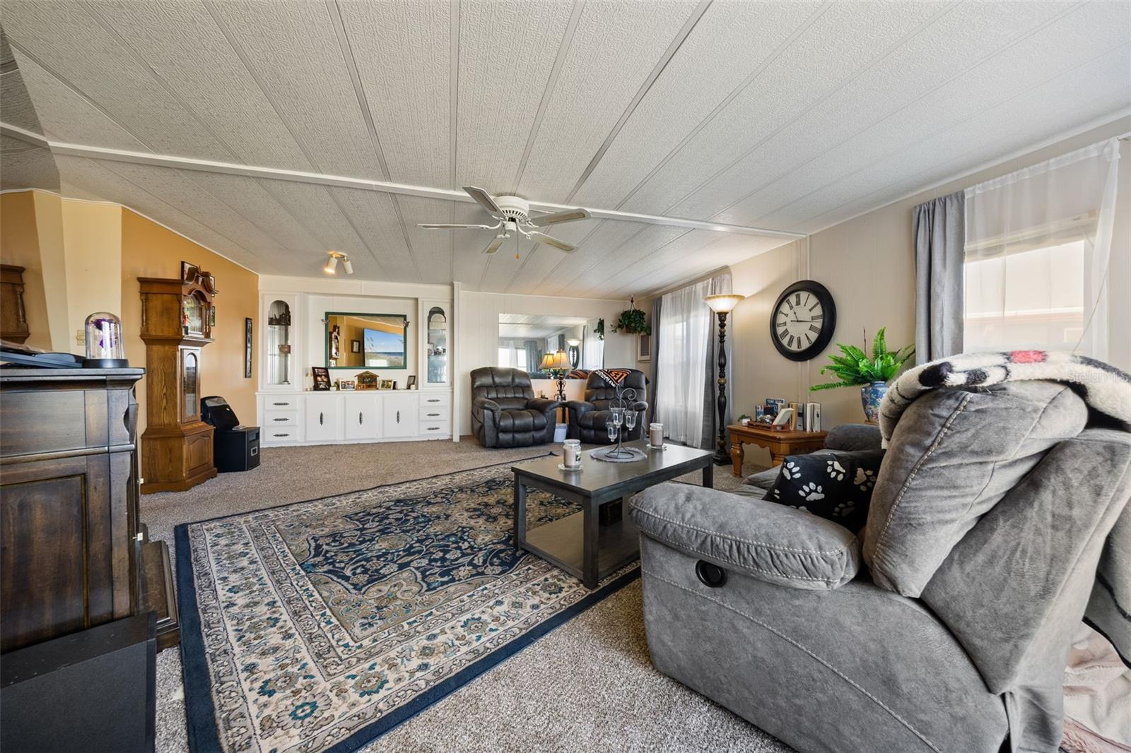 Image 5 of 48 For 121 Bonnie Drive