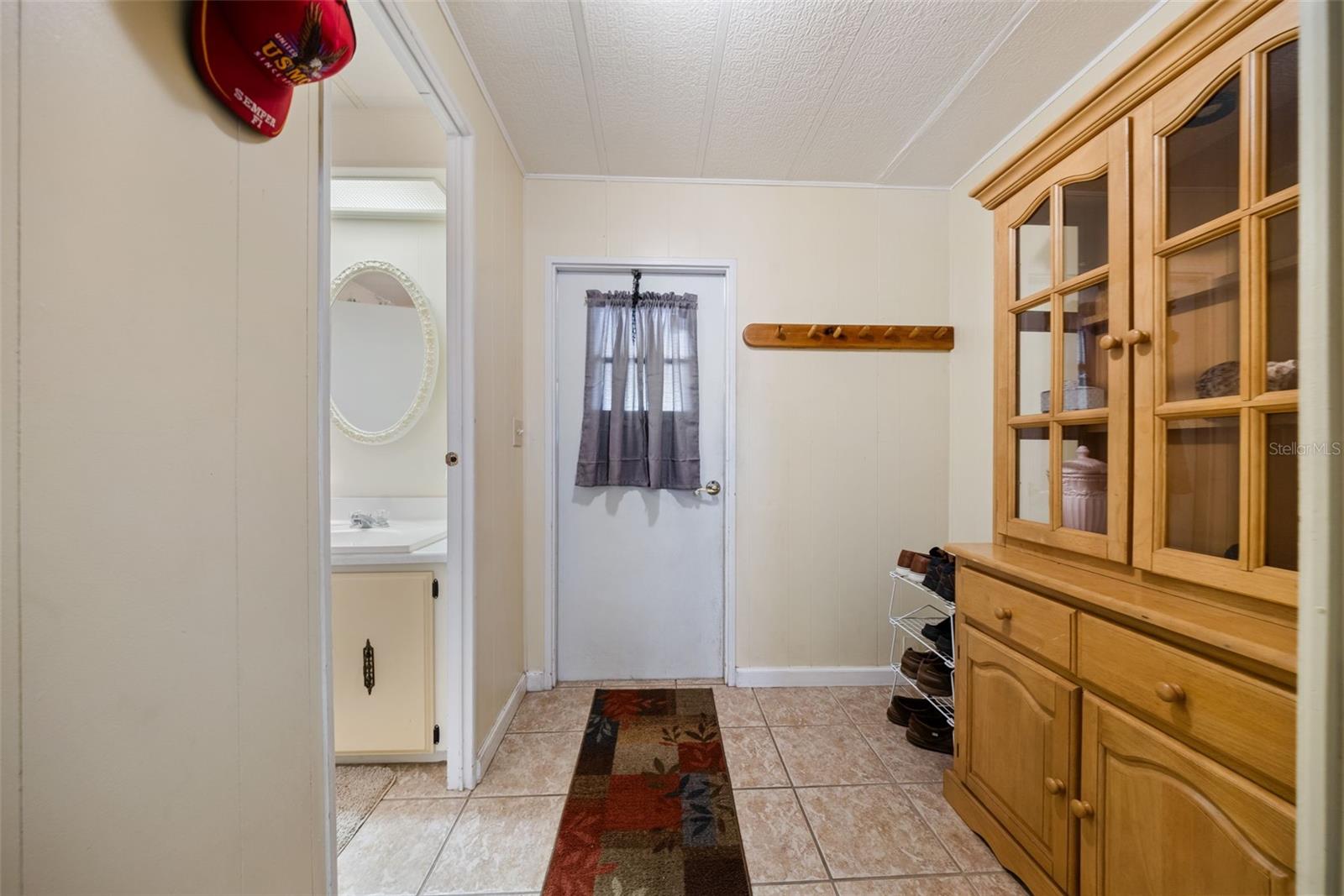 Image 9 of 48 For 121 Bonnie Drive