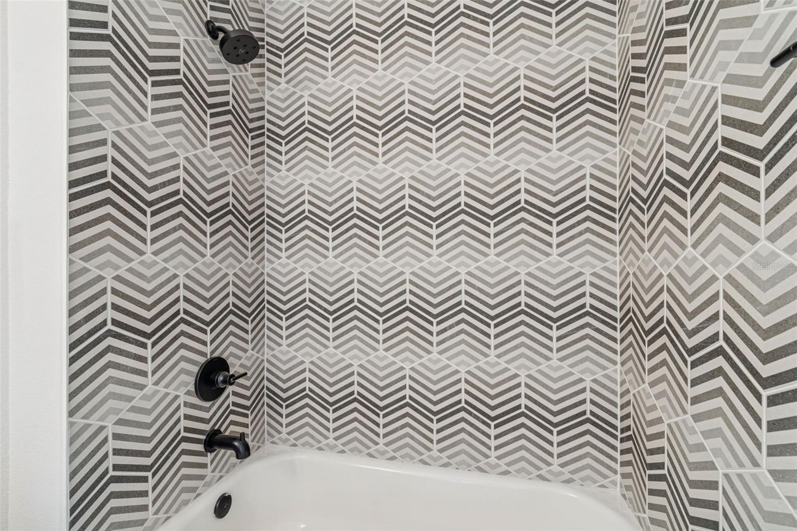 Listing photo id 30 for 1517 27th Avenue