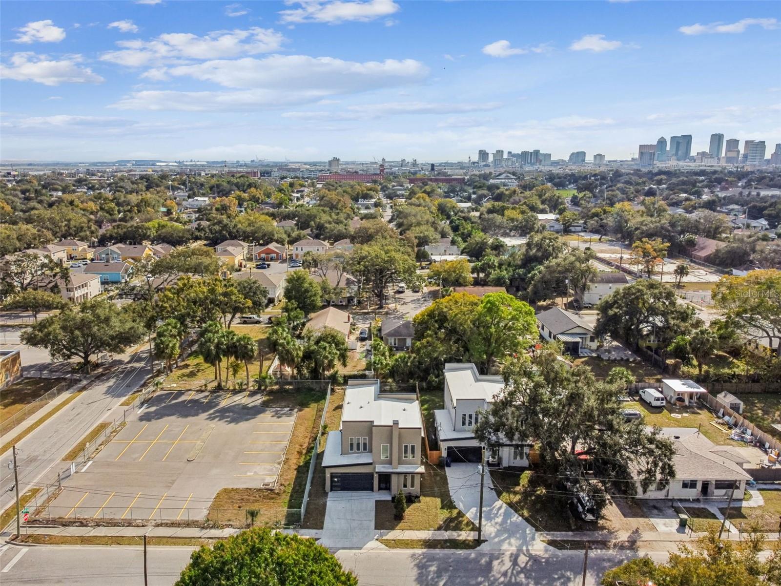 Listing photo id 91 for 1517 27th Avenue