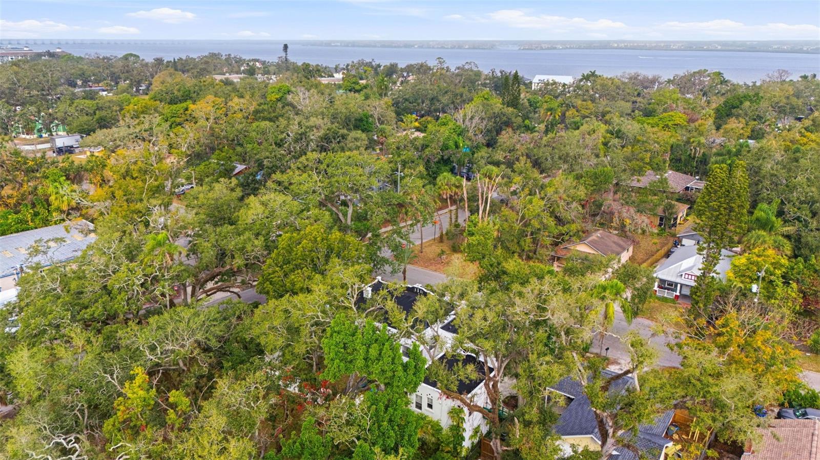 Image 49 of 51 For 1706 4th Avenue E