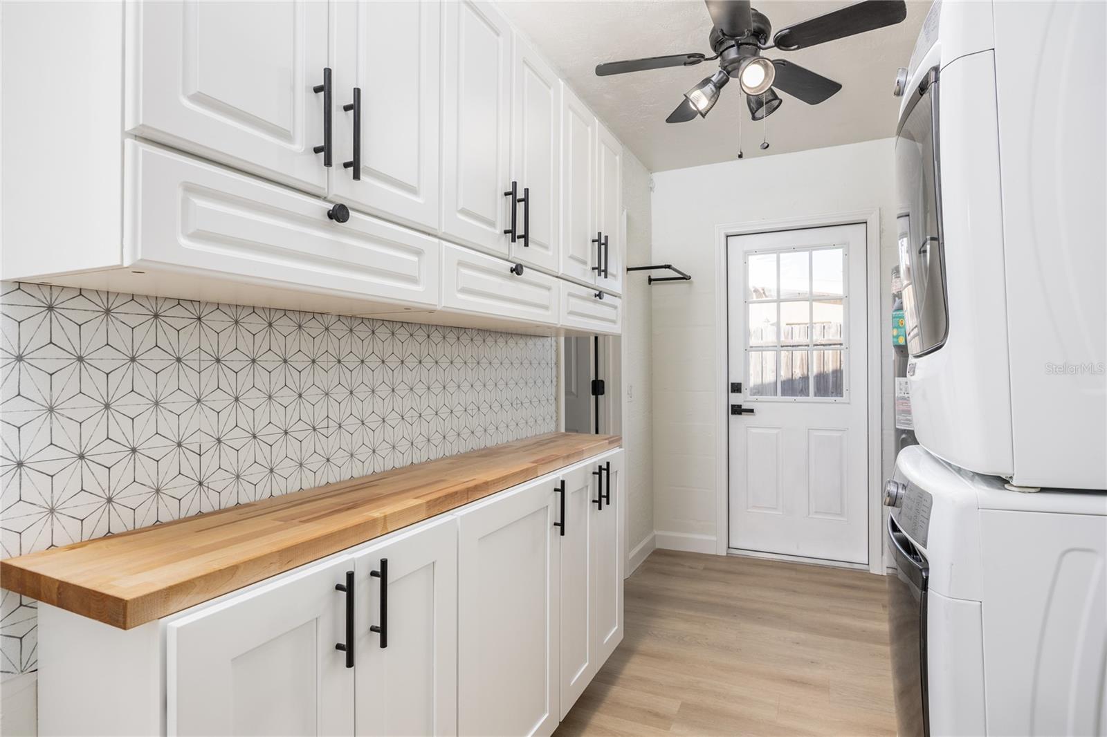 Image 30 of 41 For 5681 Cedar Street Ne