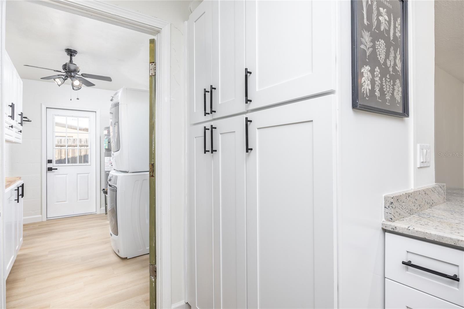 Image 31 of 41 For 5681 Cedar Street Ne