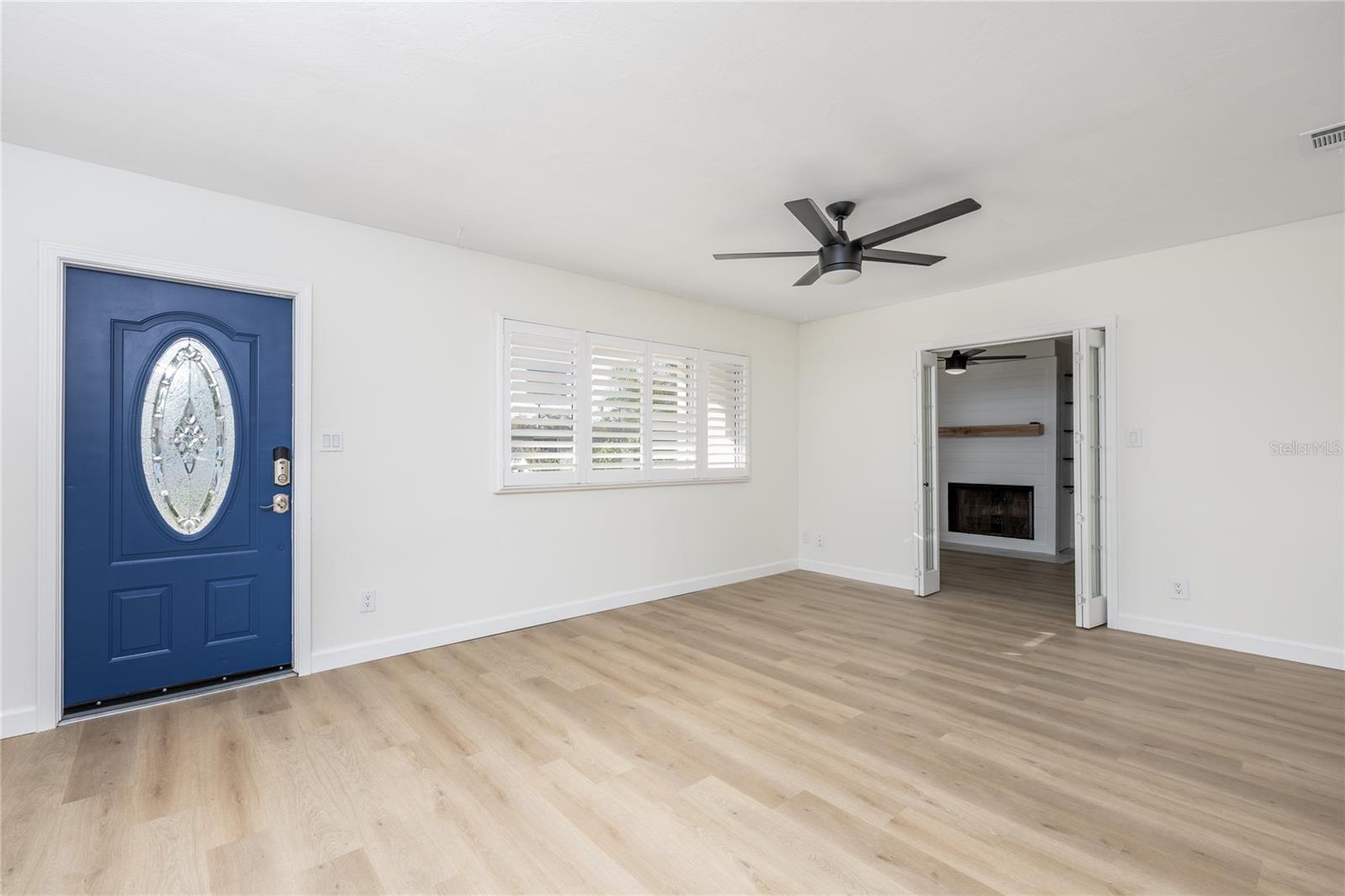 Image 7 of 41 For 5681 Cedar Street Ne