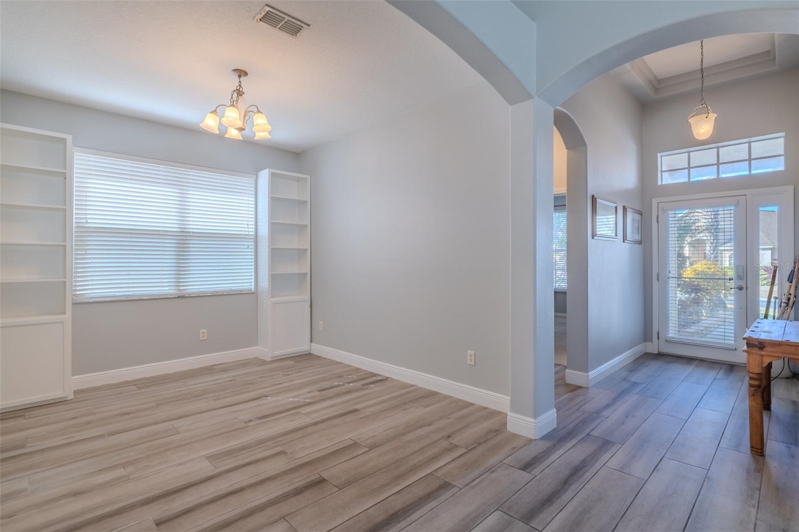 Image 12 of 43 For 31230 Alchester Drive