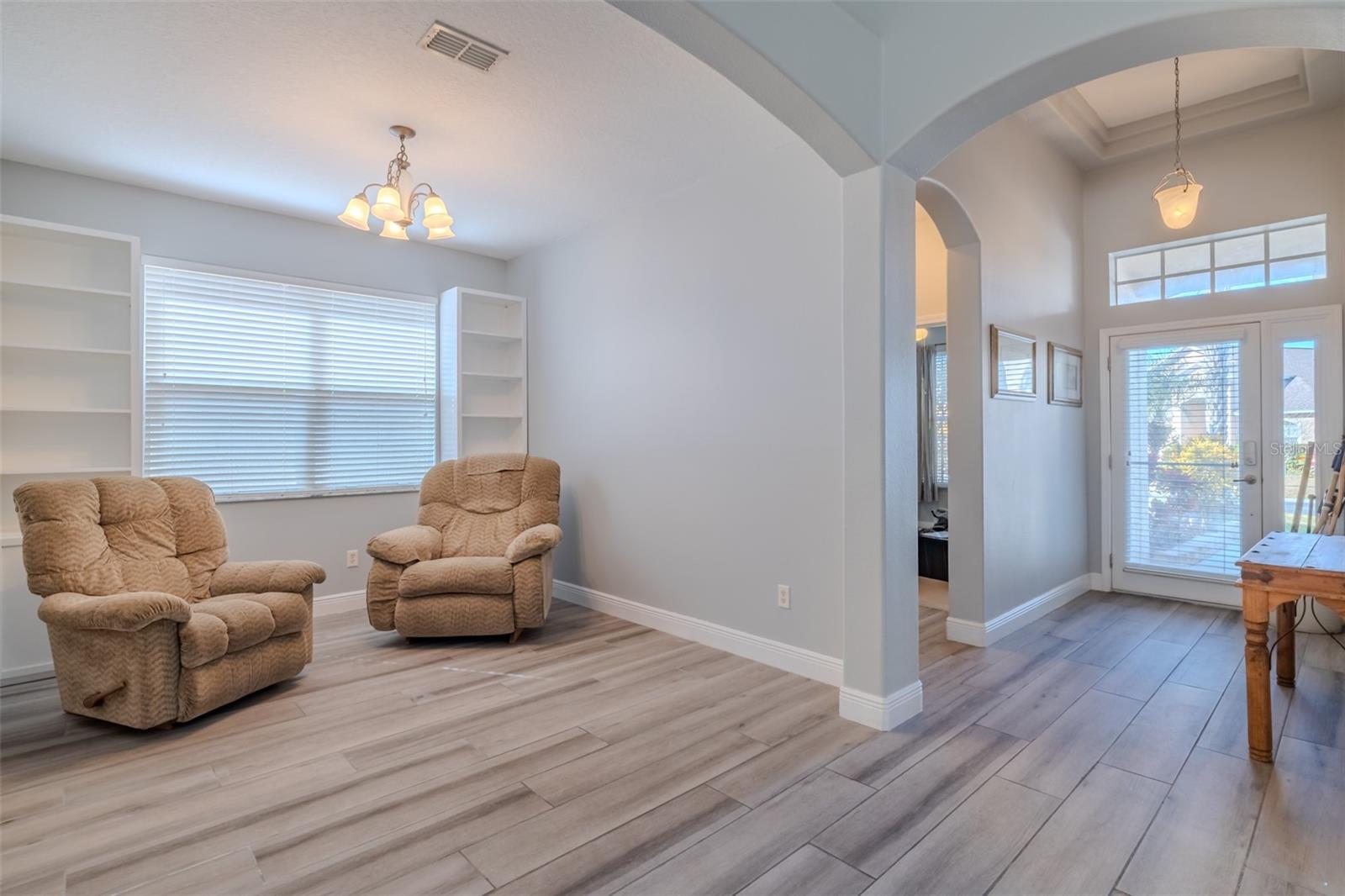 Image 14 of 43 For 31230 Alchester Drive