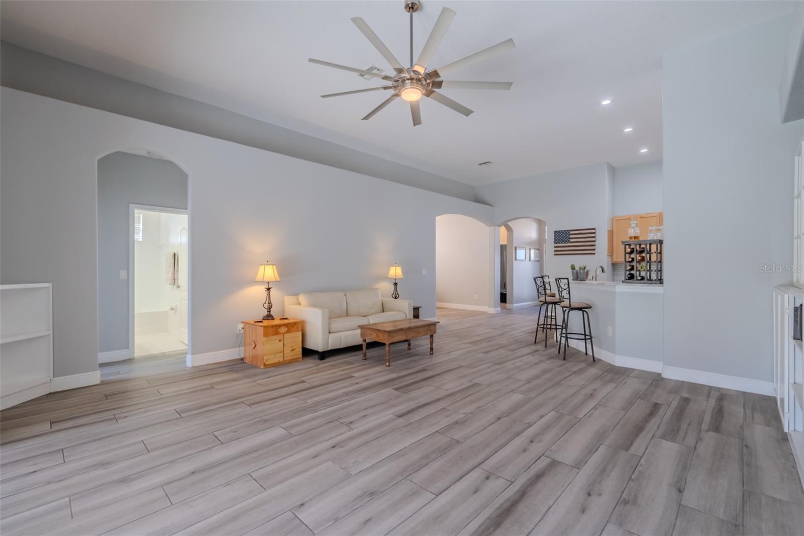 Image 28 of 43 For 31230 Alchester Drive