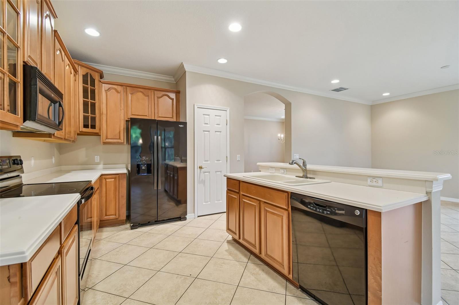 Image 23 of 67 For 127 Silver Falls Drive