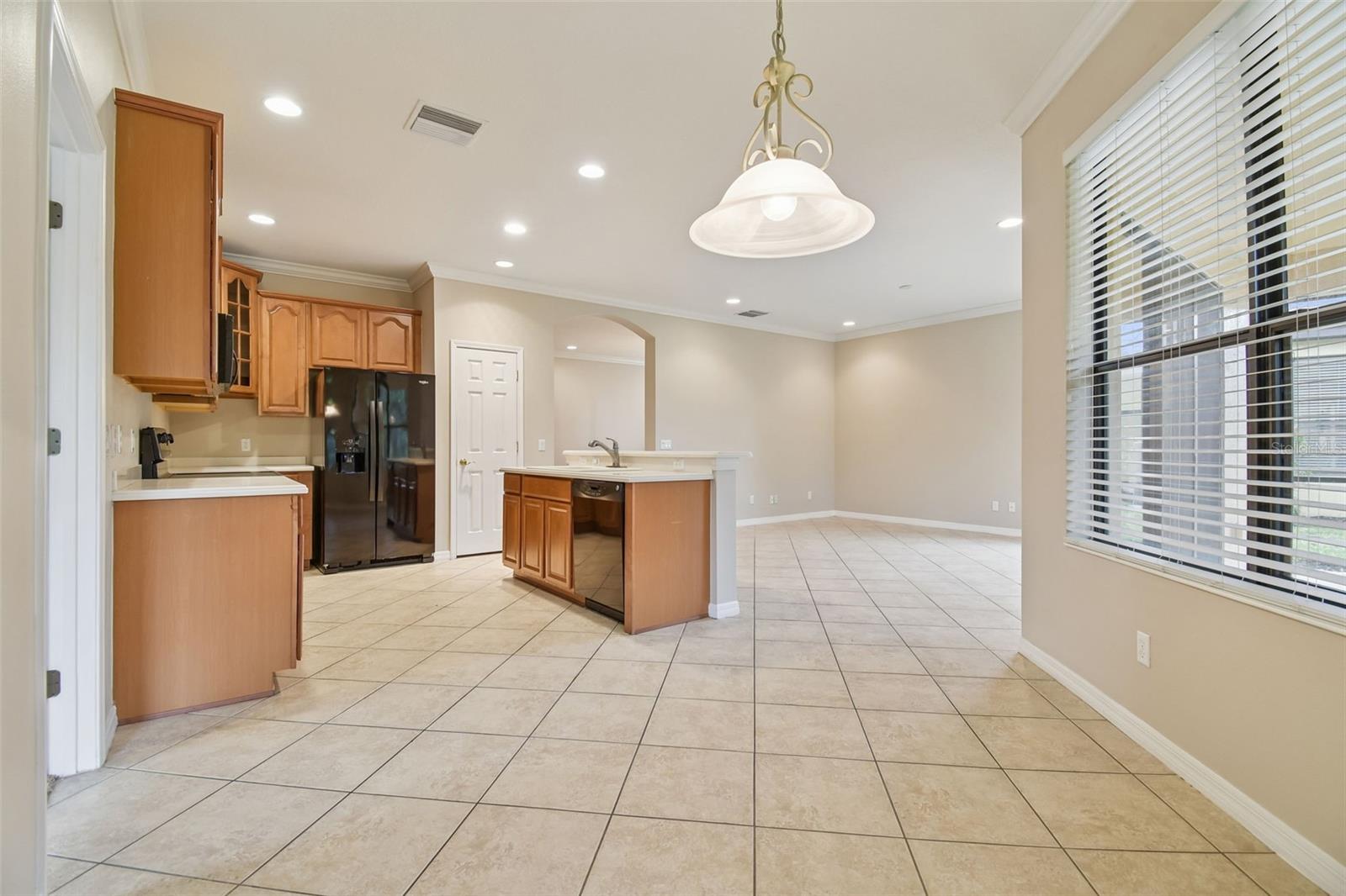 Image 26 of 67 For 127 Silver Falls Drive