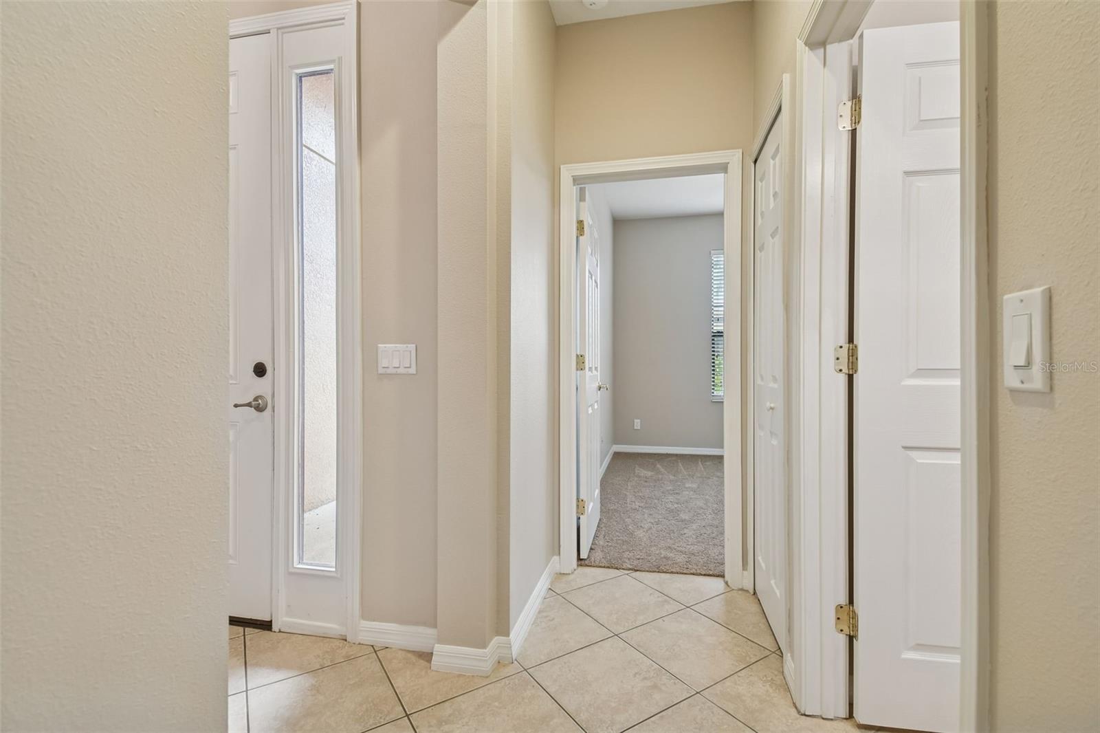 Image 27 of 67 For 127 Silver Falls Drive