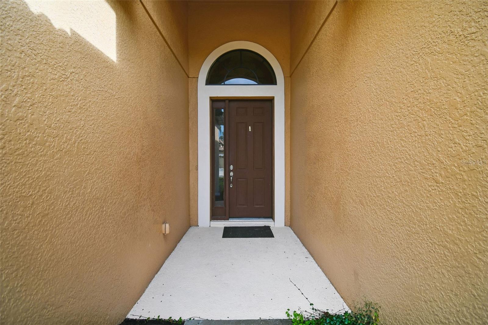 Image 4 of 67 For 127 Silver Falls Drive