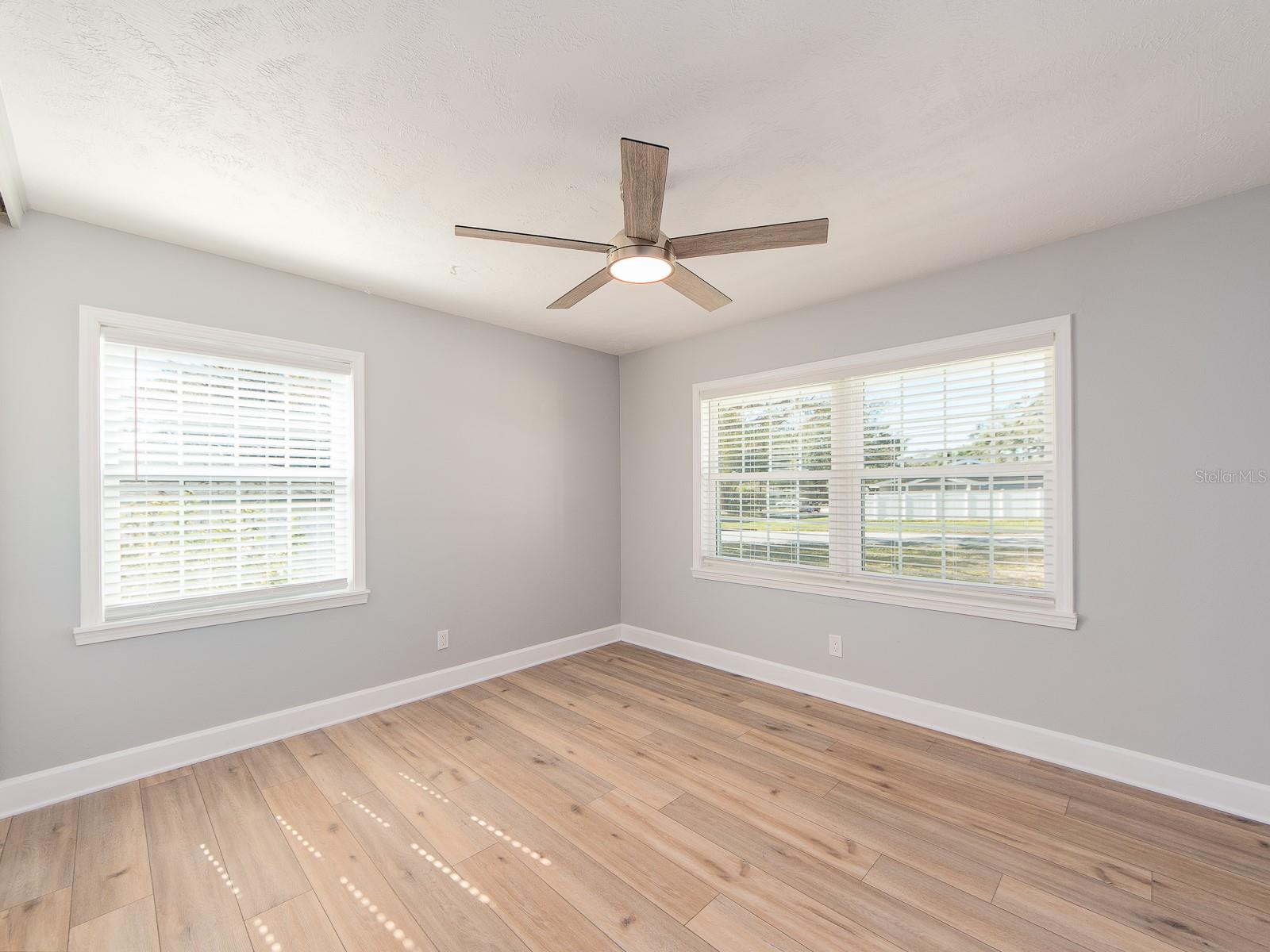 Image 19 of 43 For 1241 Hercules Avenue