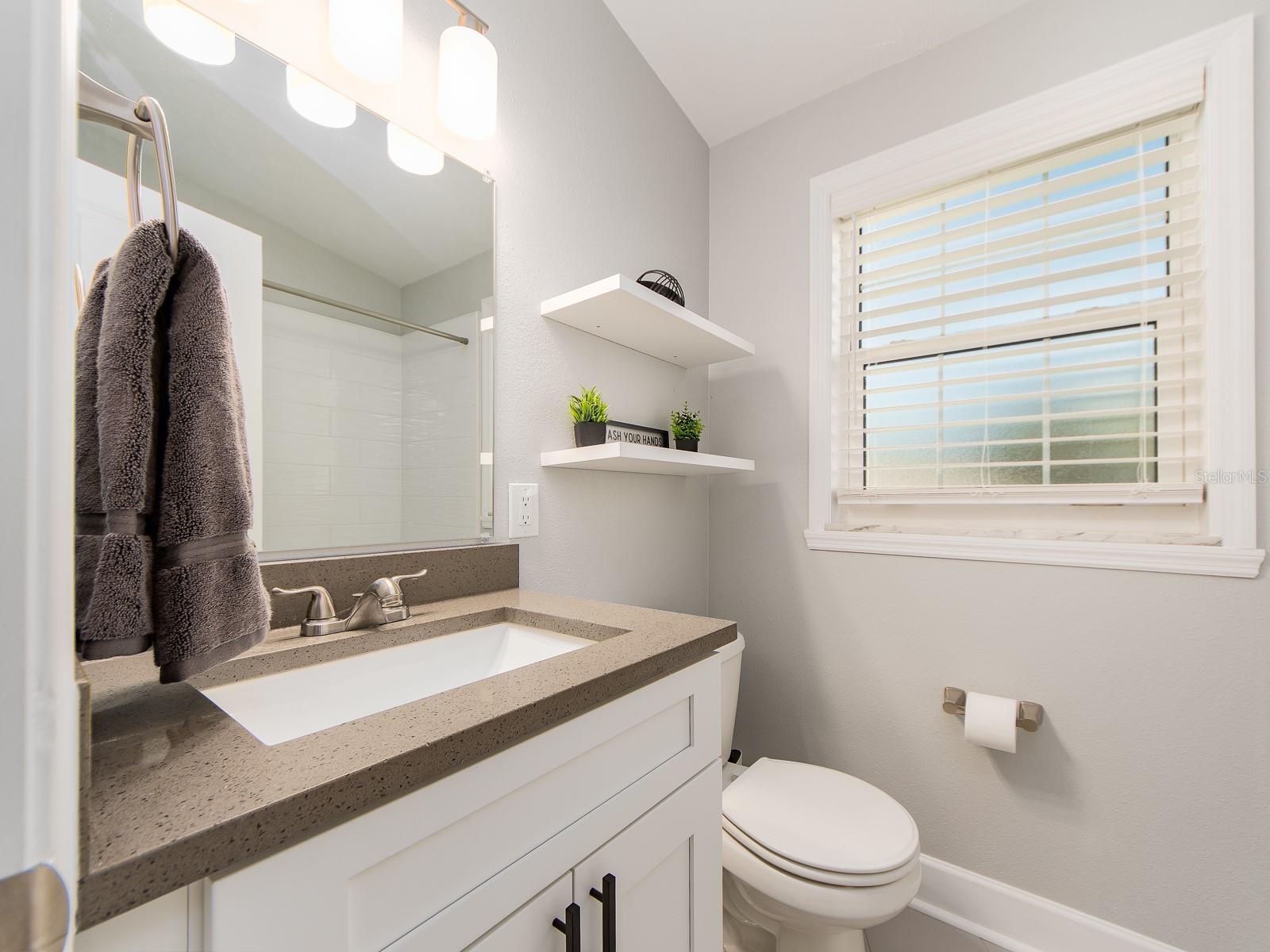 Image 29 of 43 For 1241 Hercules Avenue