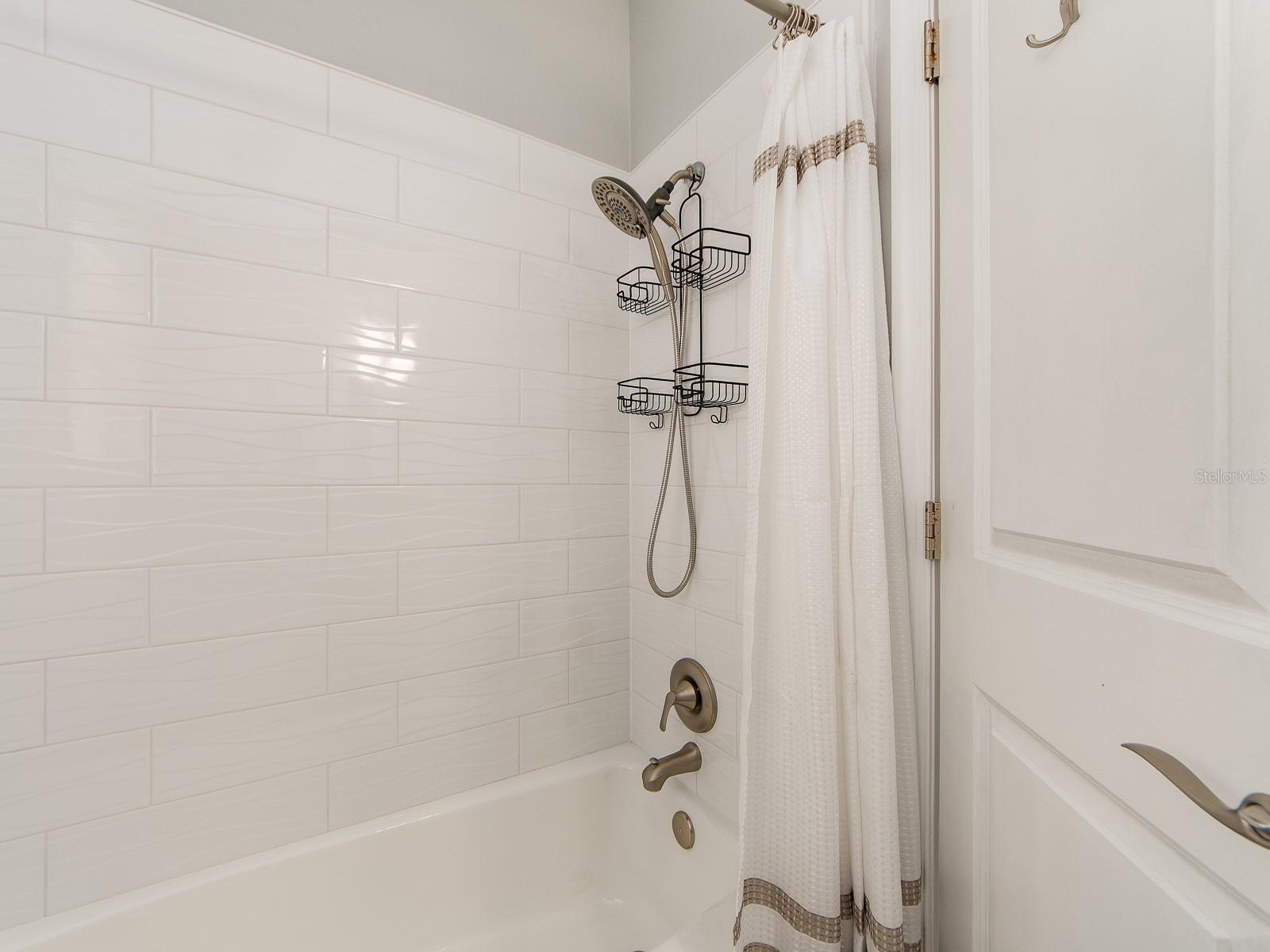 Image 30 of 43 For 1241 Hercules Avenue