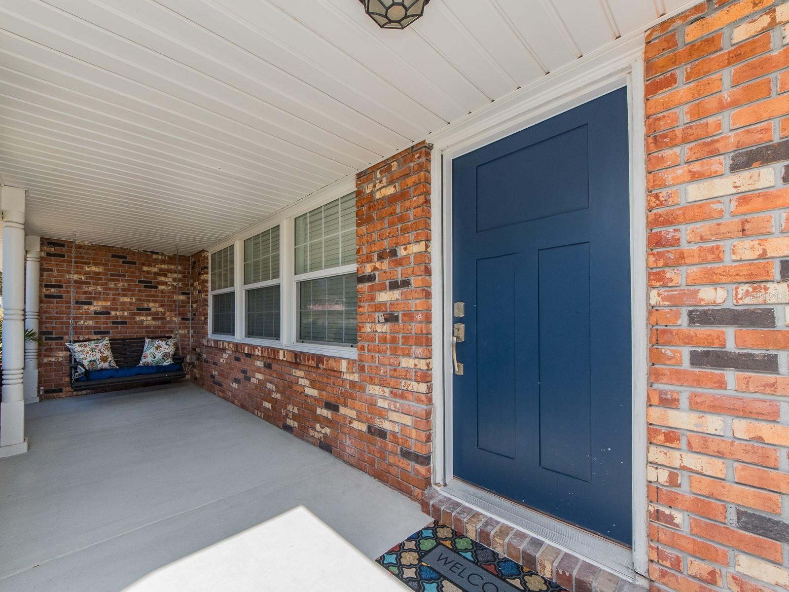 Image 4 of 43 For 1241 Hercules Avenue