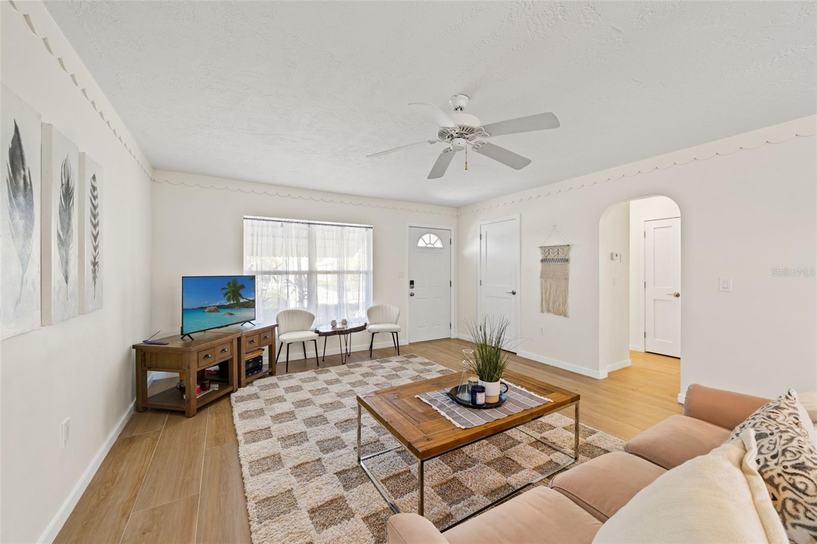 Image 9 of 39 For 1412 Durling Drive S