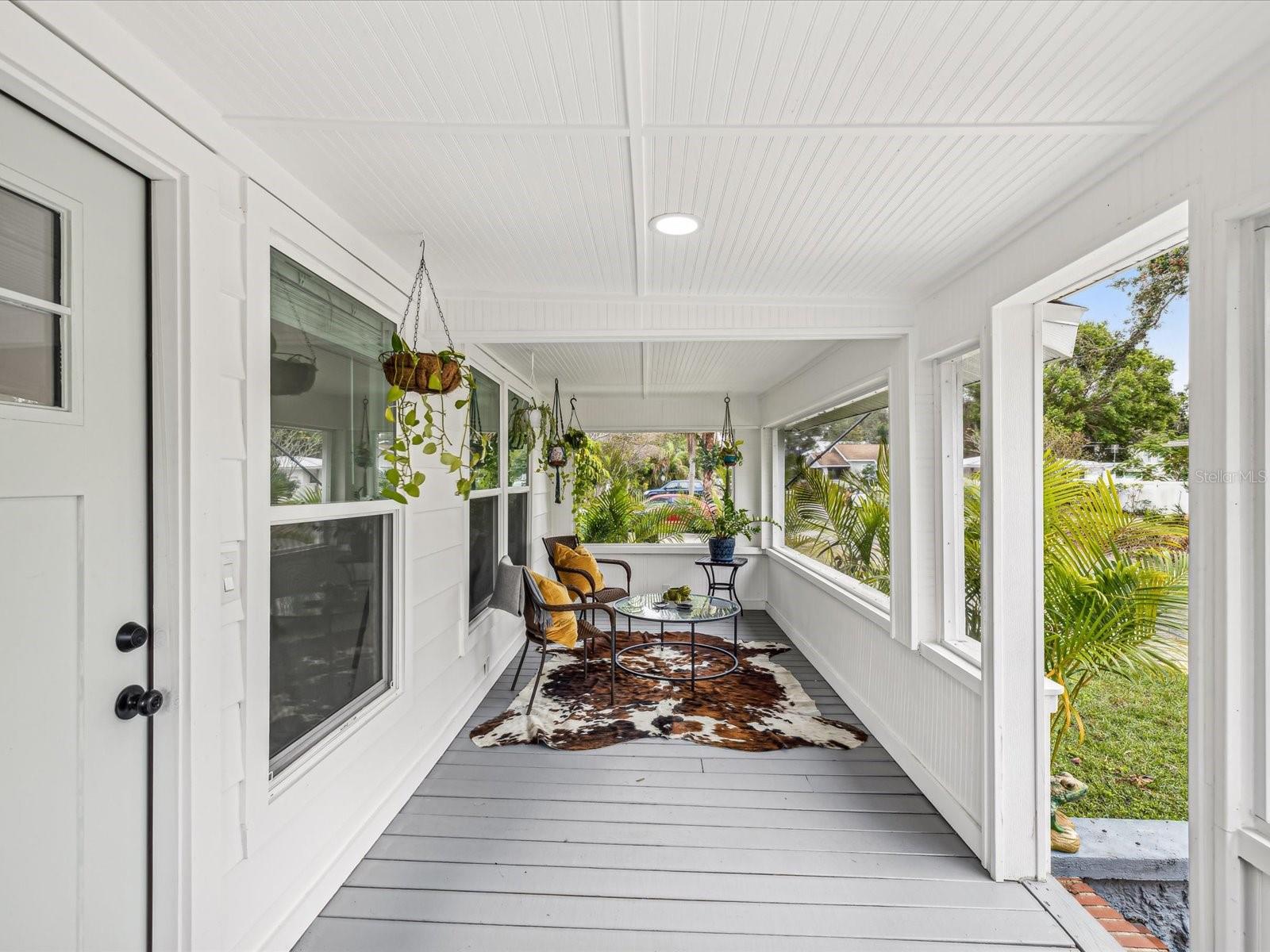 Image 38 of 90 For 605 12th Avenue N