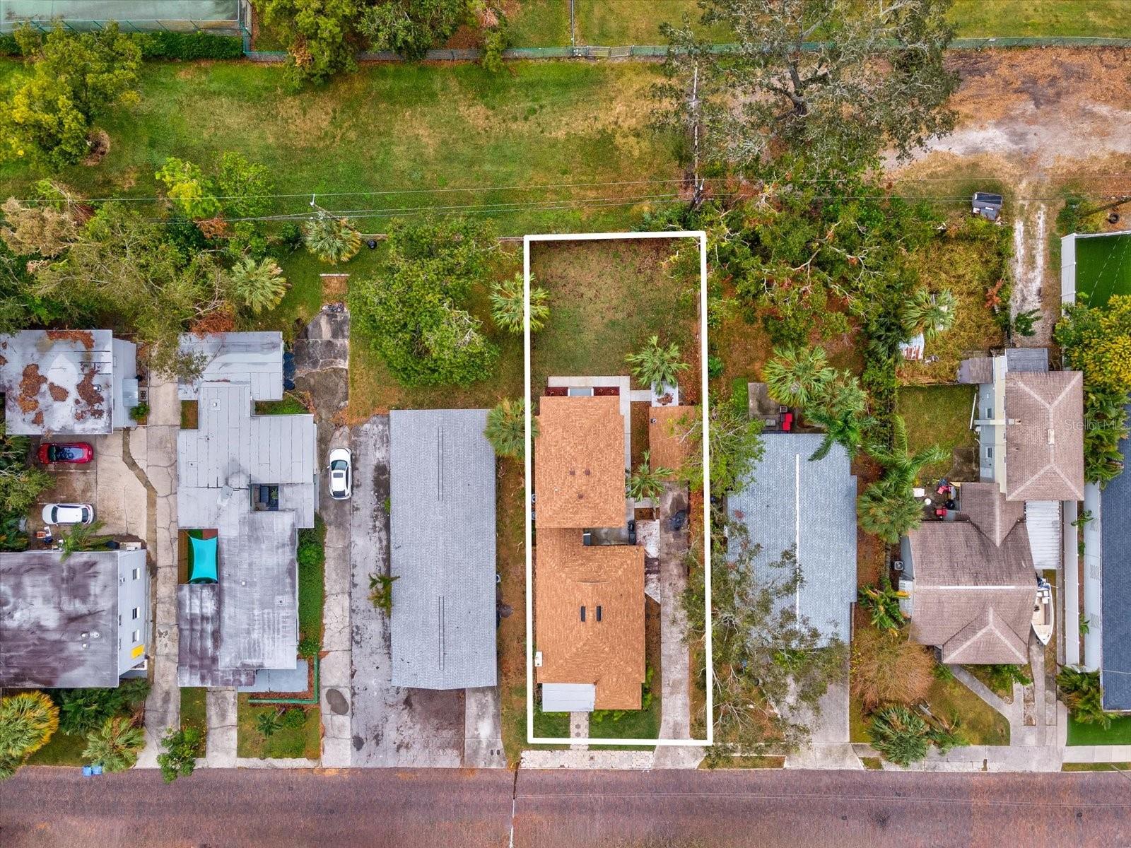 Image 54 of 90 For 605 12th Avenue N