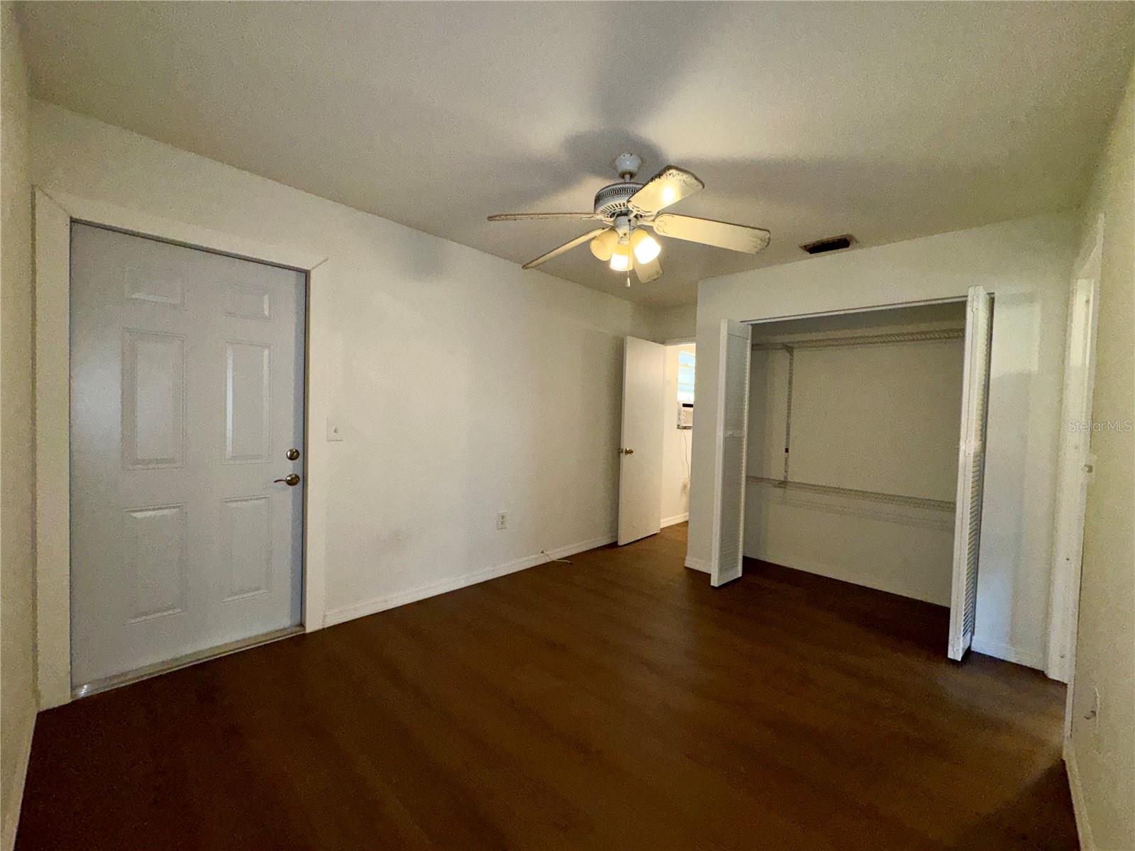 Image 11 of 22 For 1837 6th Avenue E