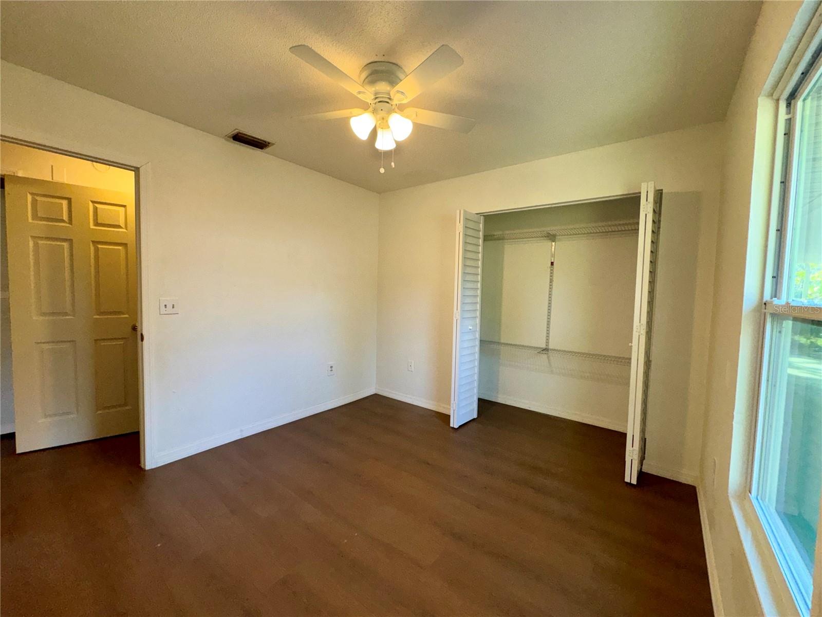 Image 17 of 22 For 1837 6th Avenue E