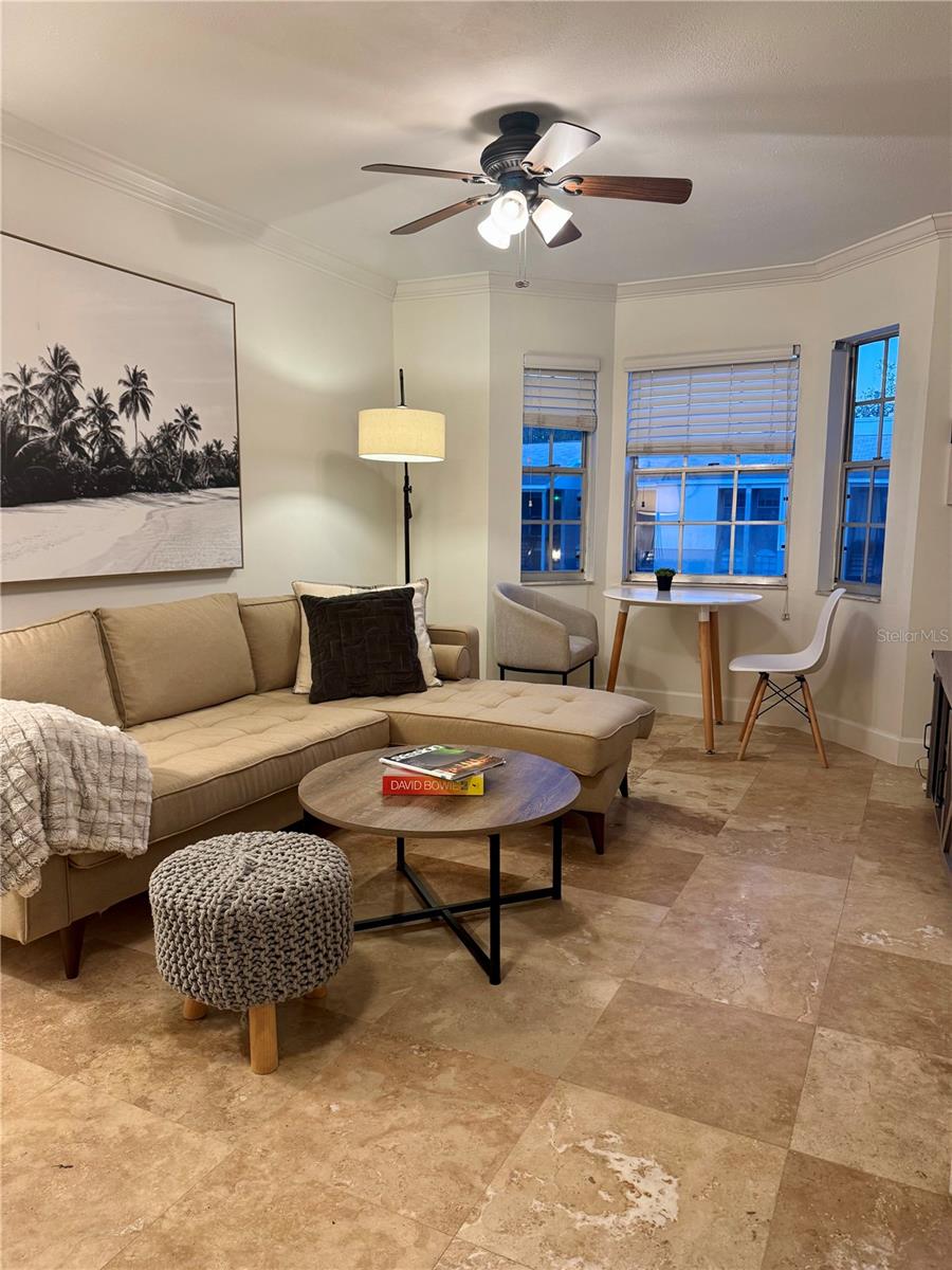 Image 3 of 11 For 4513 Oak Drive Q62a