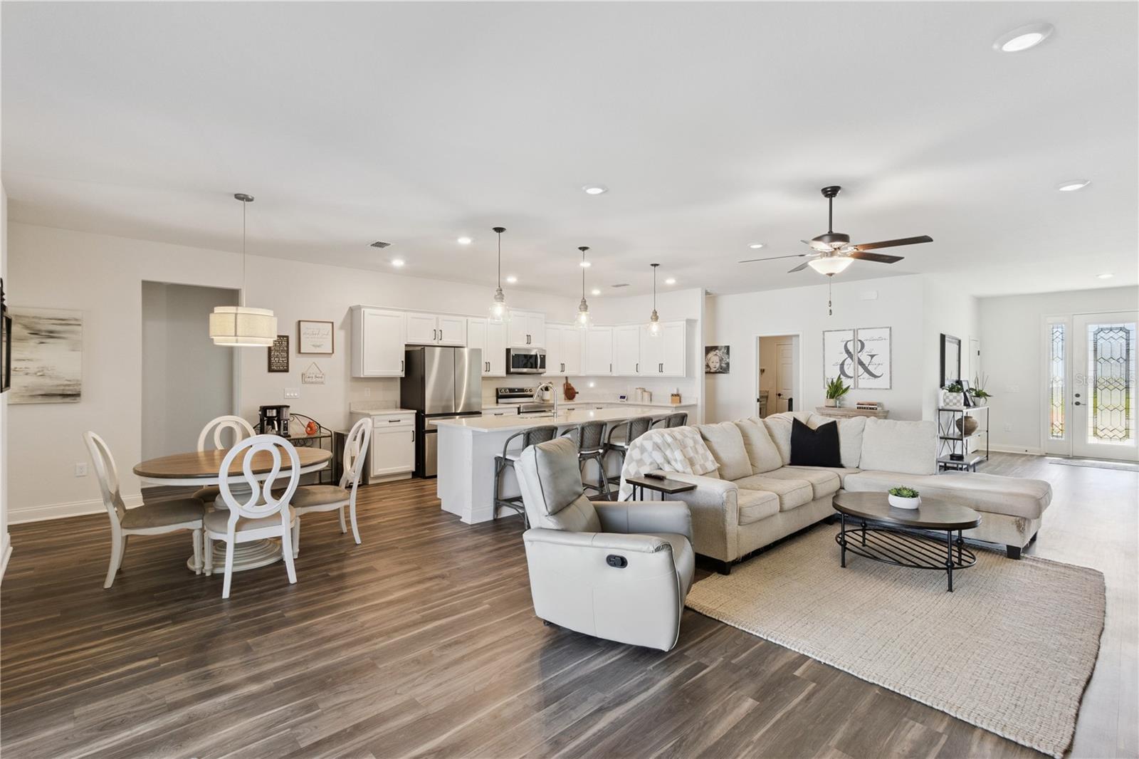 Image 11 of 51 For 6906 Treymont Drive