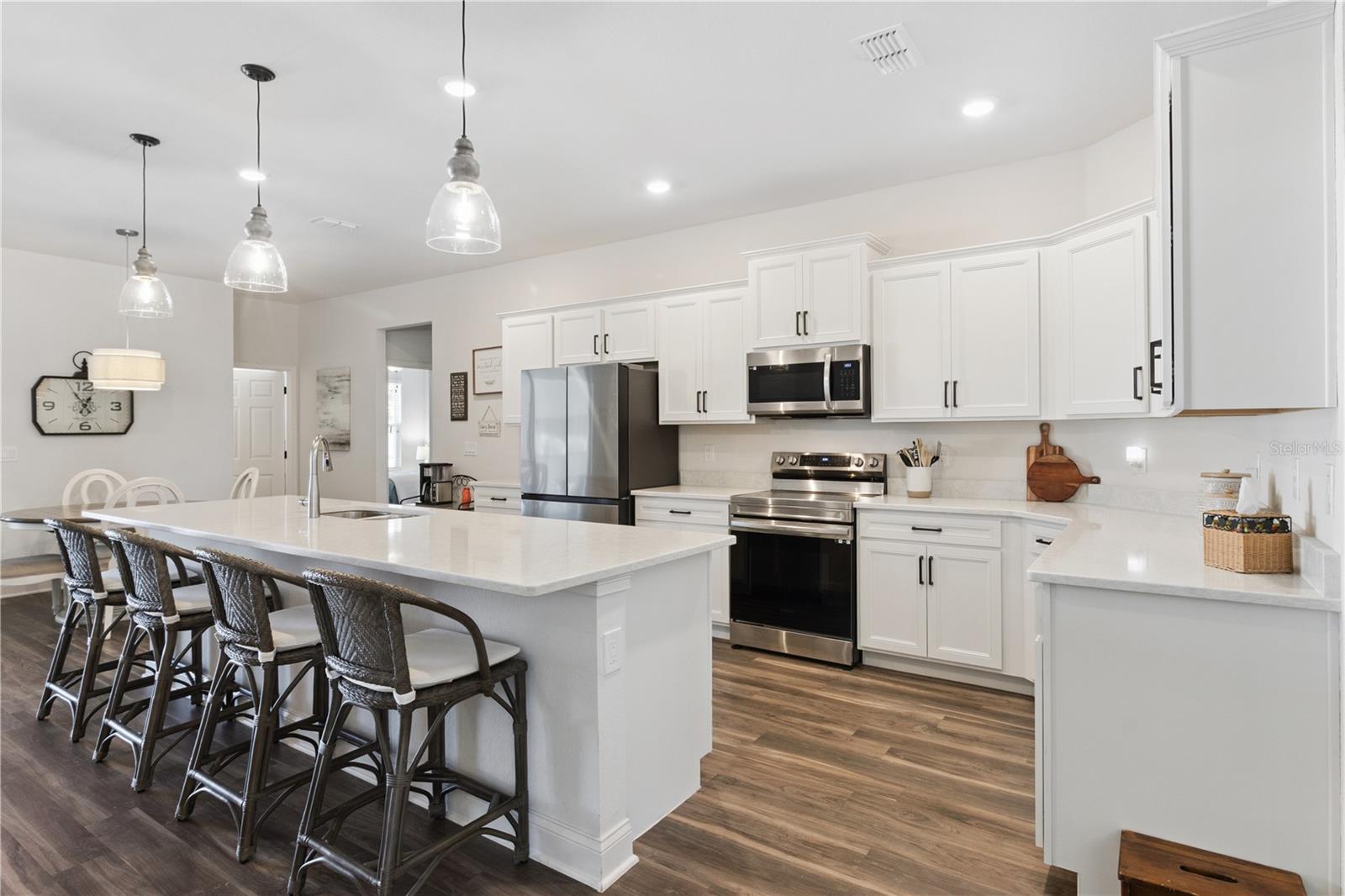 Image 13 of 51 For 6906 Treymont Drive