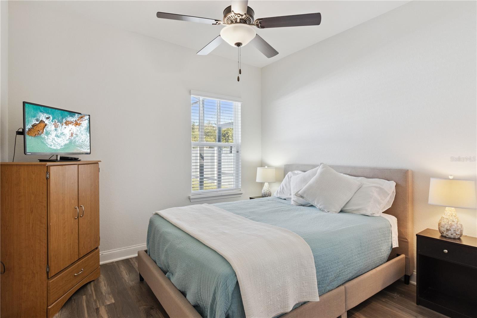 Image 24 of 51 For 6906 Treymont Drive