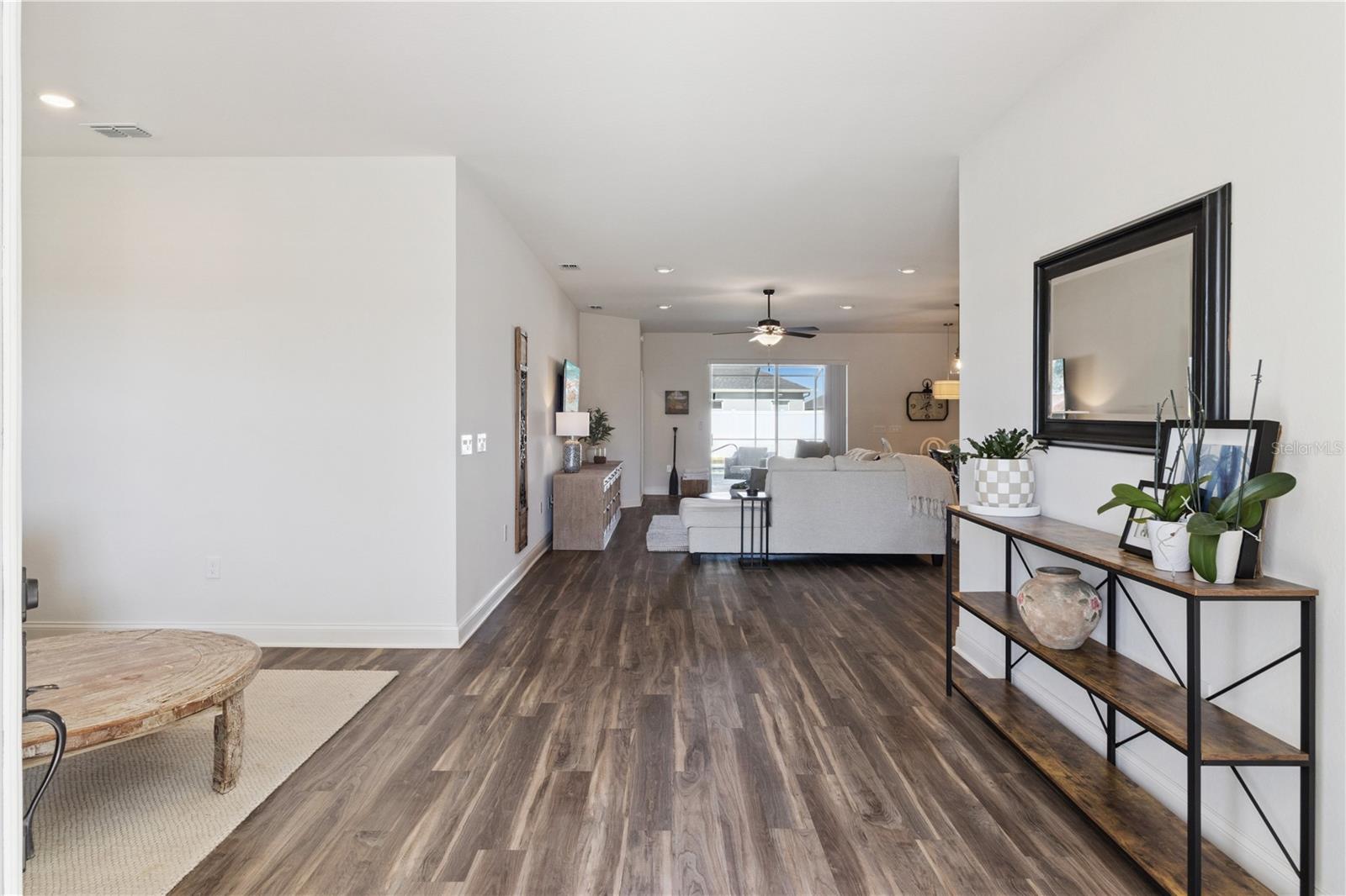 Image 6 of 51 For 6906 Treymont Drive