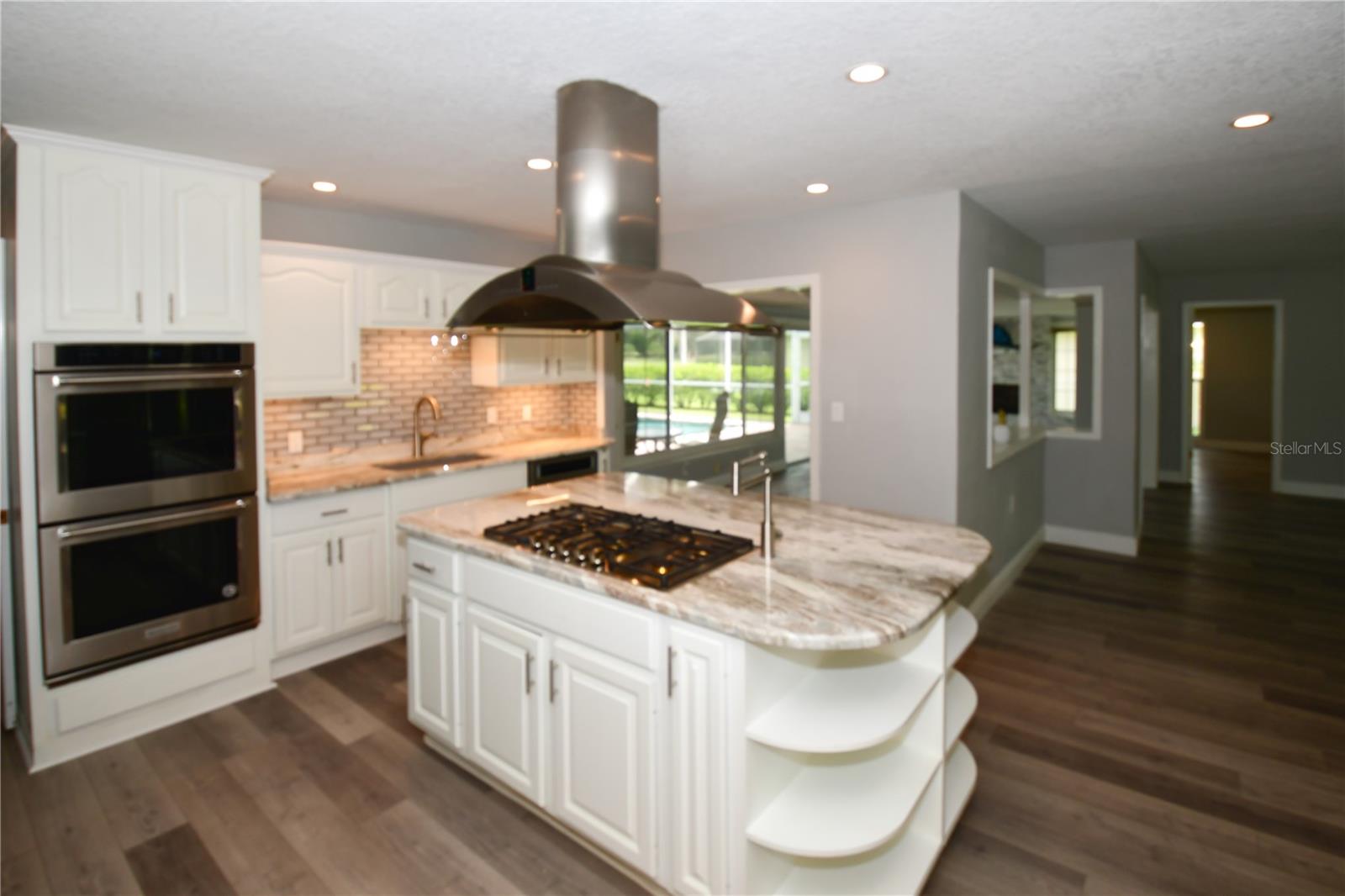 Image 26 of 53 For 6690 Burning Tree Drive