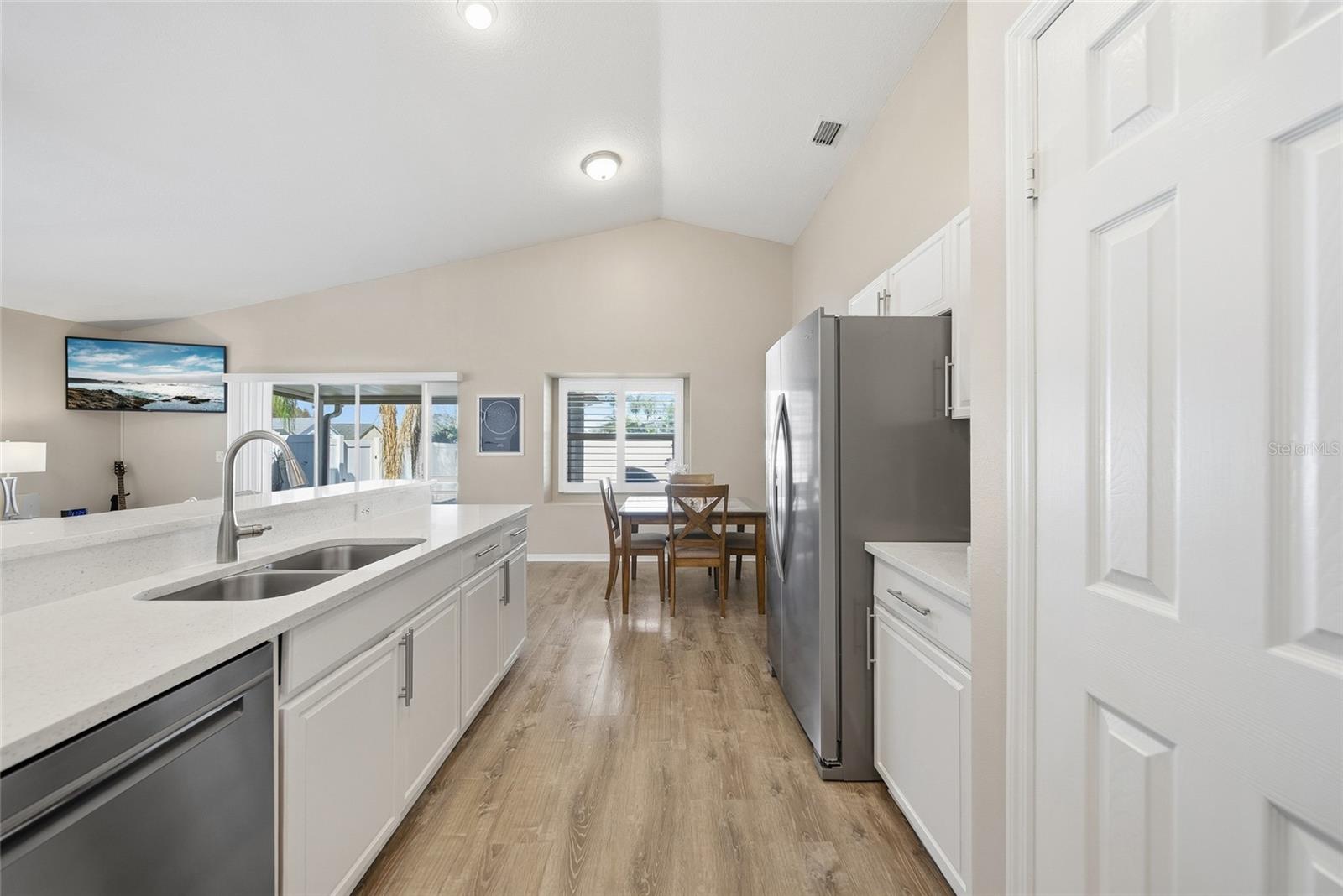 Image 14 of 46 For 2119 Cattleman Drive