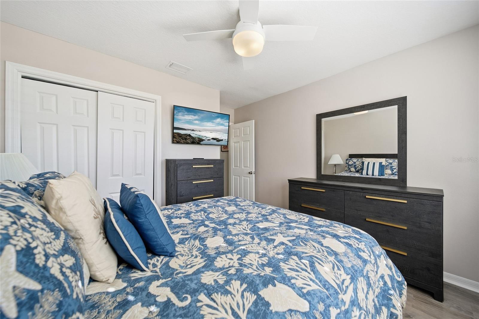 Image 18 of 46 For 2119 Cattleman Drive