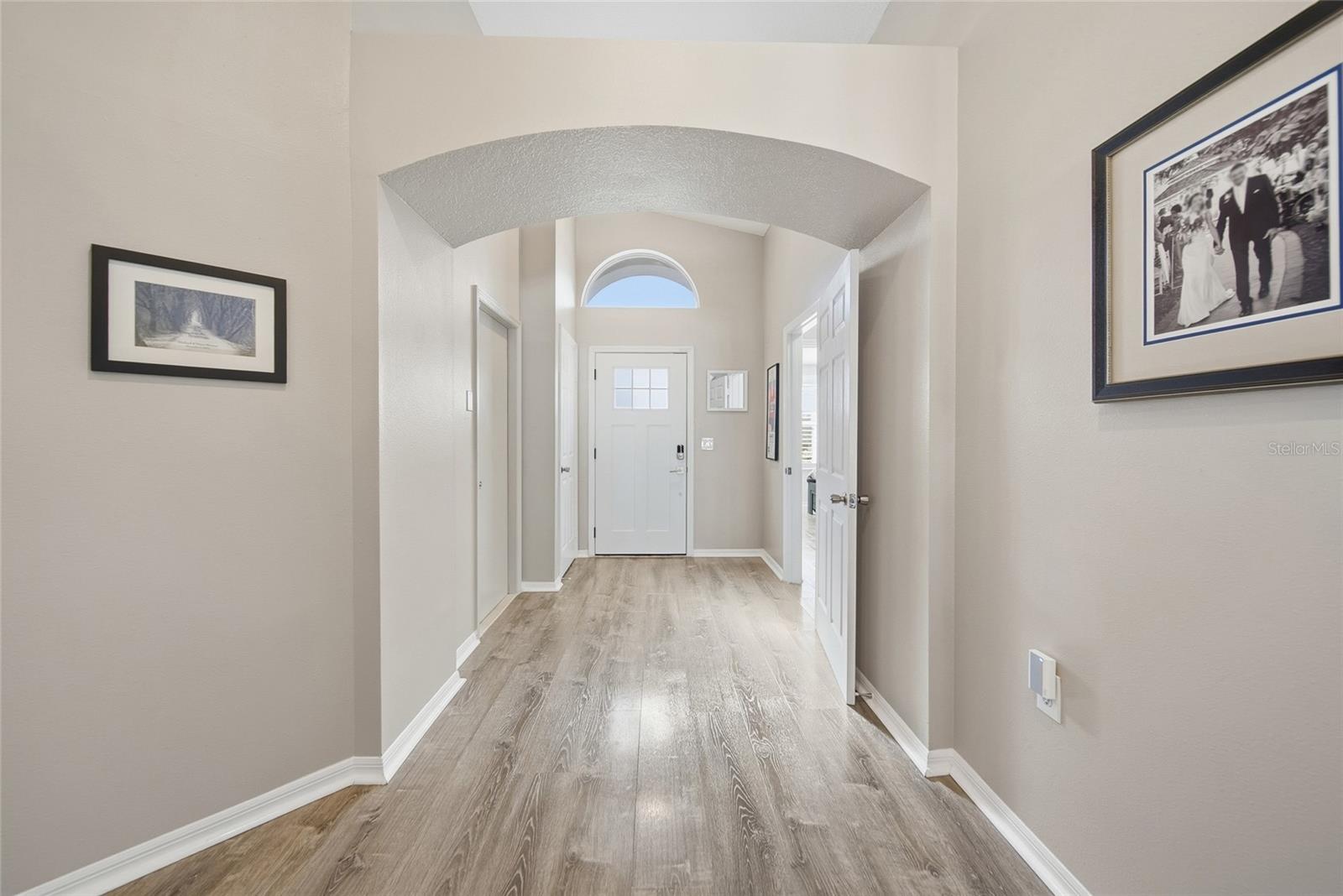 Image 5 of 46 For 2119 Cattleman Drive