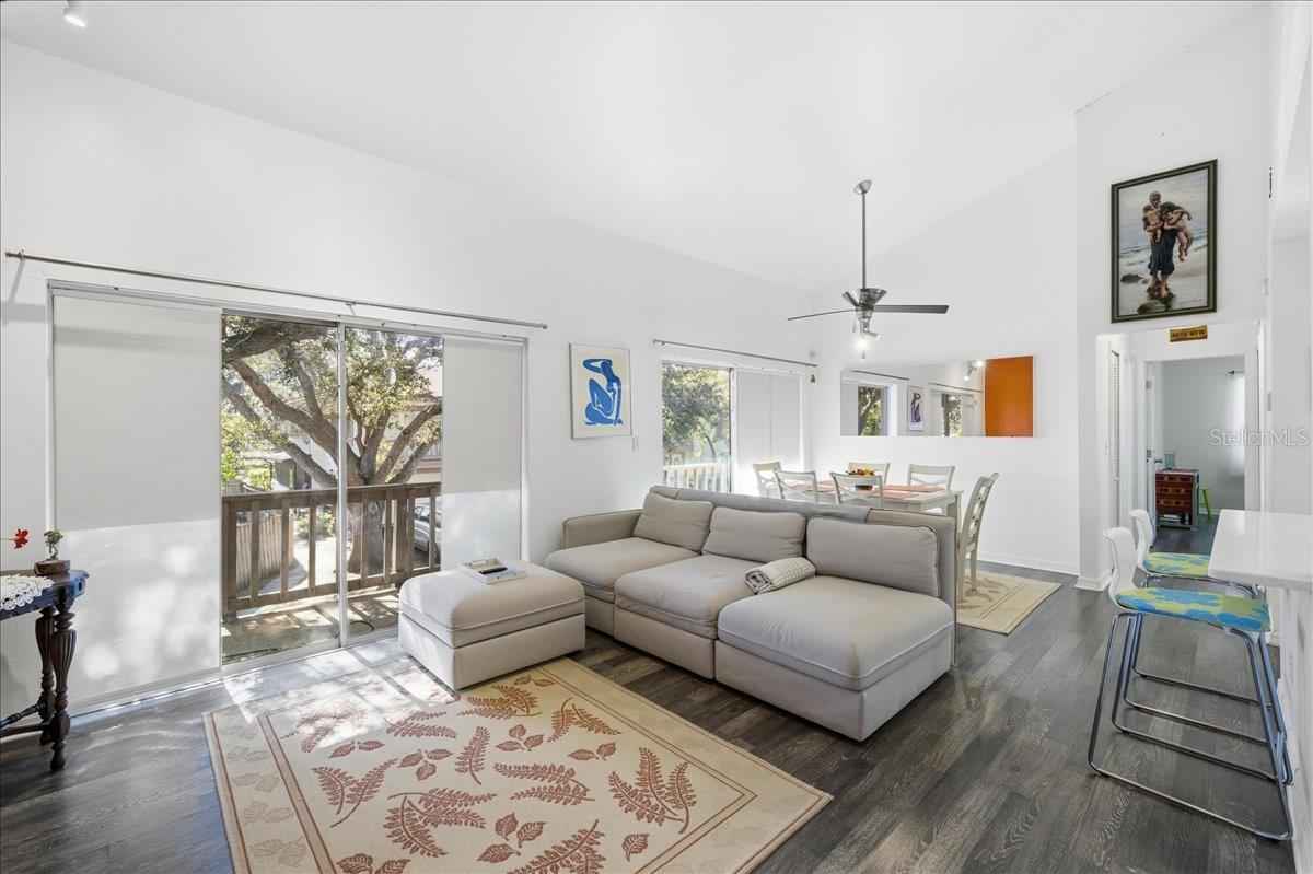 Image 3 of 45 For 1859 Bough Avenue D