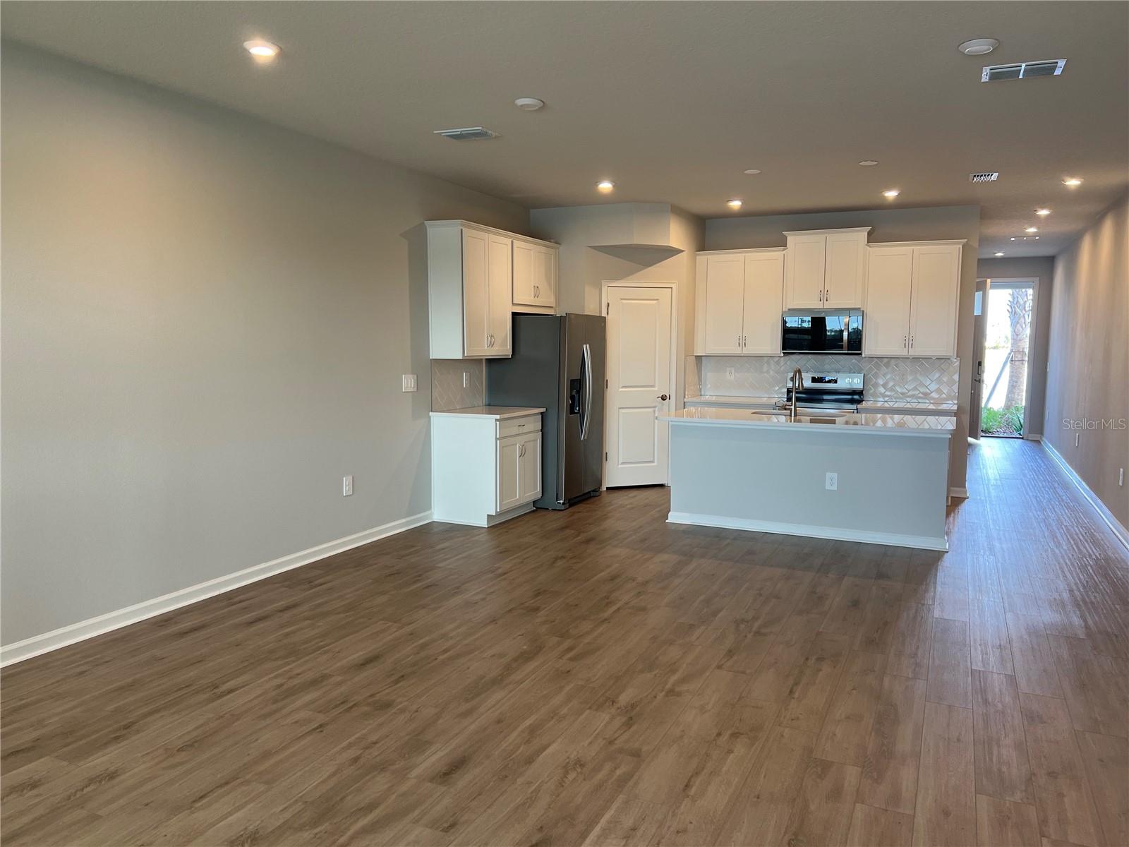 Image 7 of 46 For 9171 Aurelia Avenue