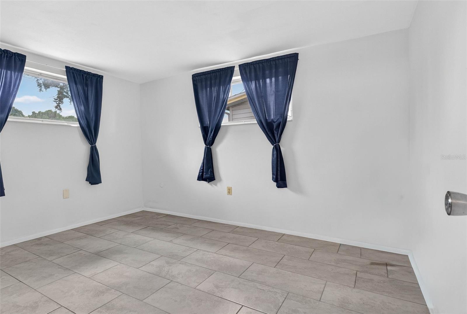 Image 21 of 43 For 3632 Pensdale Drive