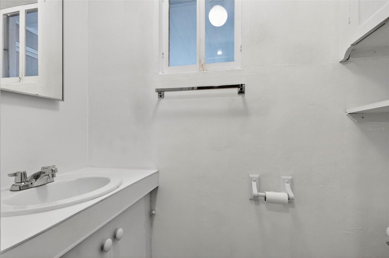 Image 28 of 43 For 3632 Pensdale Drive