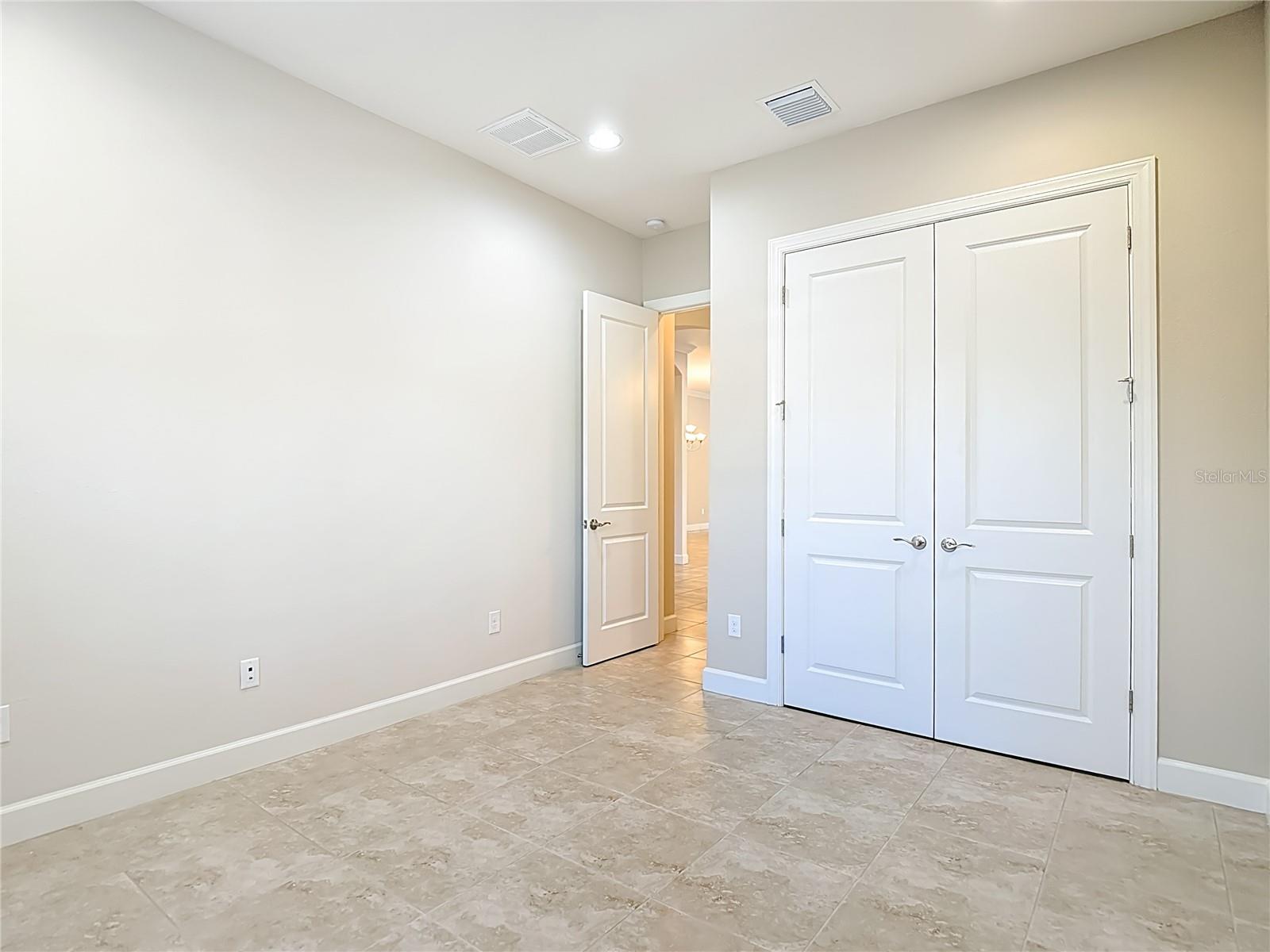 Image 11 of 58 For 8613 Grand Alberato Road